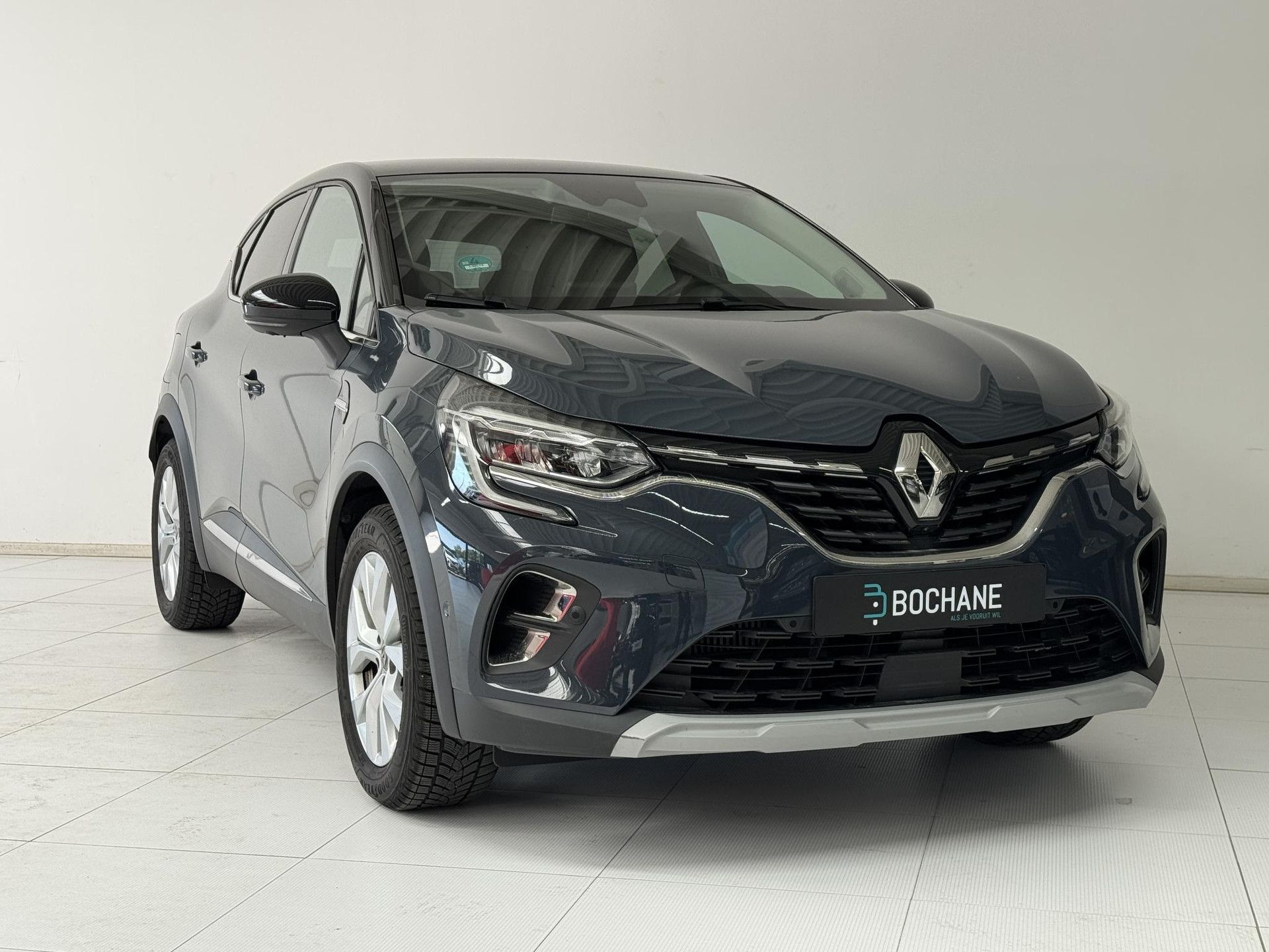 Renault Captur met kenteken L-525-FS – detailfoto