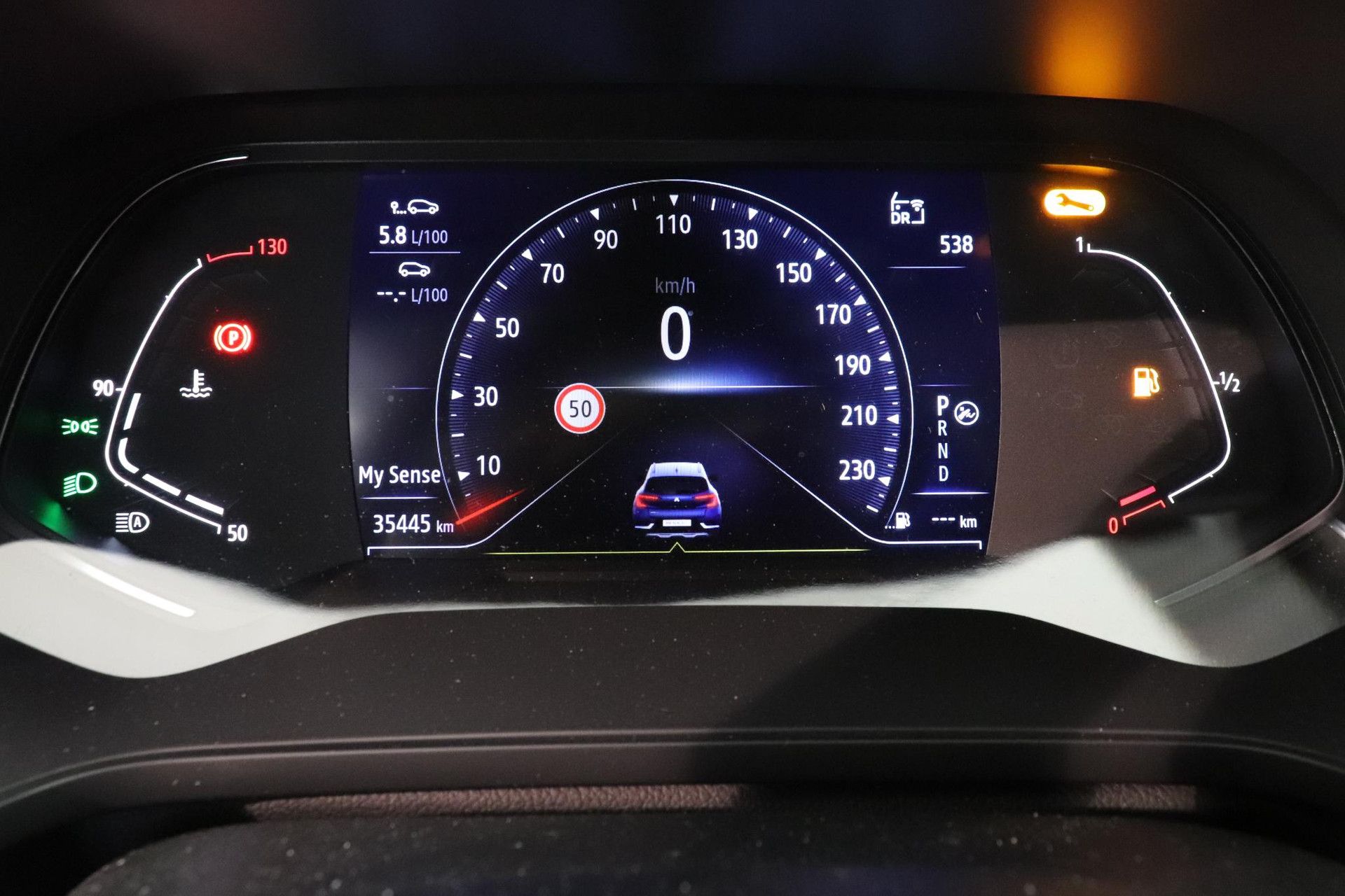 Renault Captur met kenteken L-541-DP – dashboard