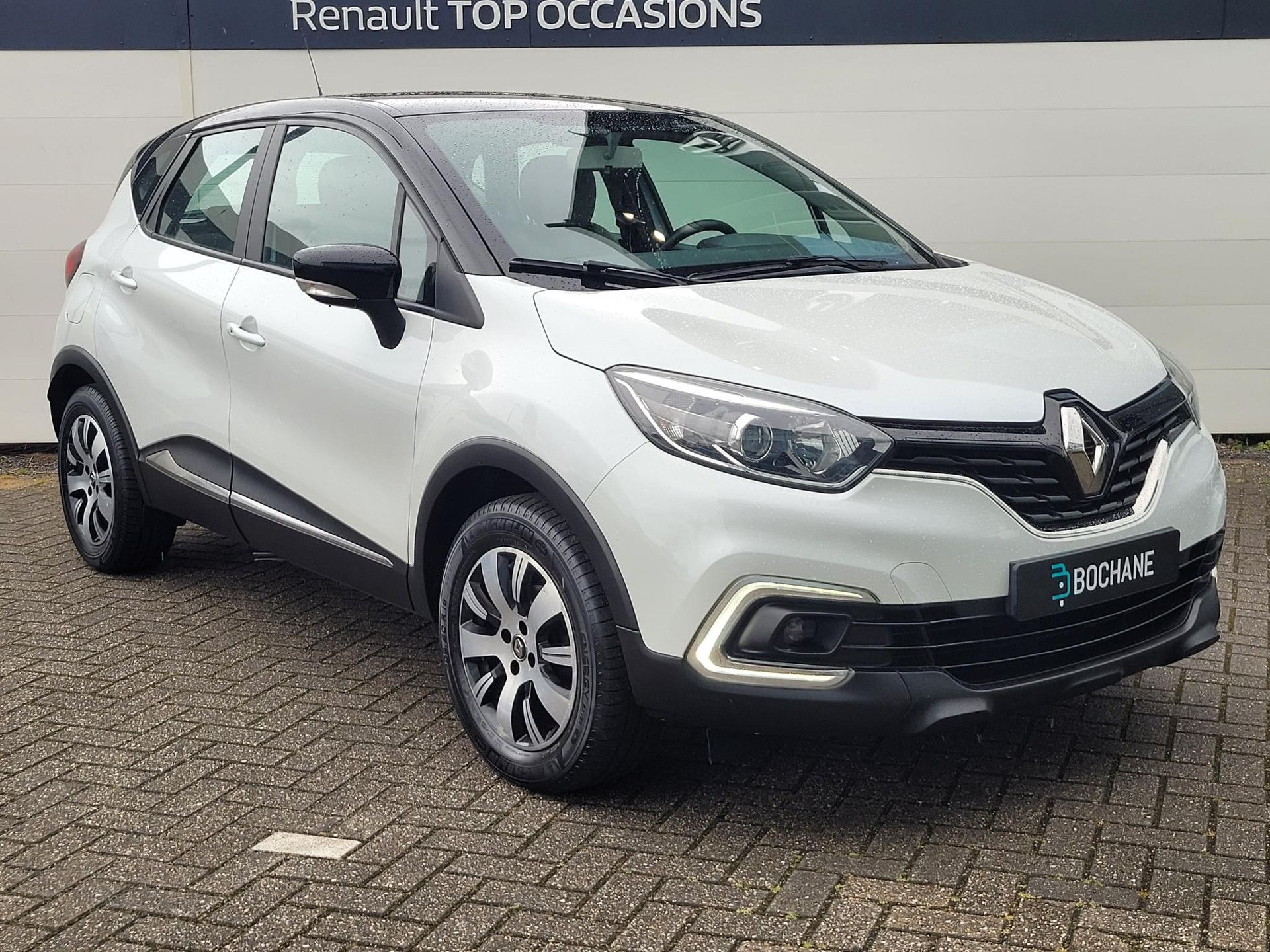 Renault Captur met kenteken N-483-FX – detailfoto