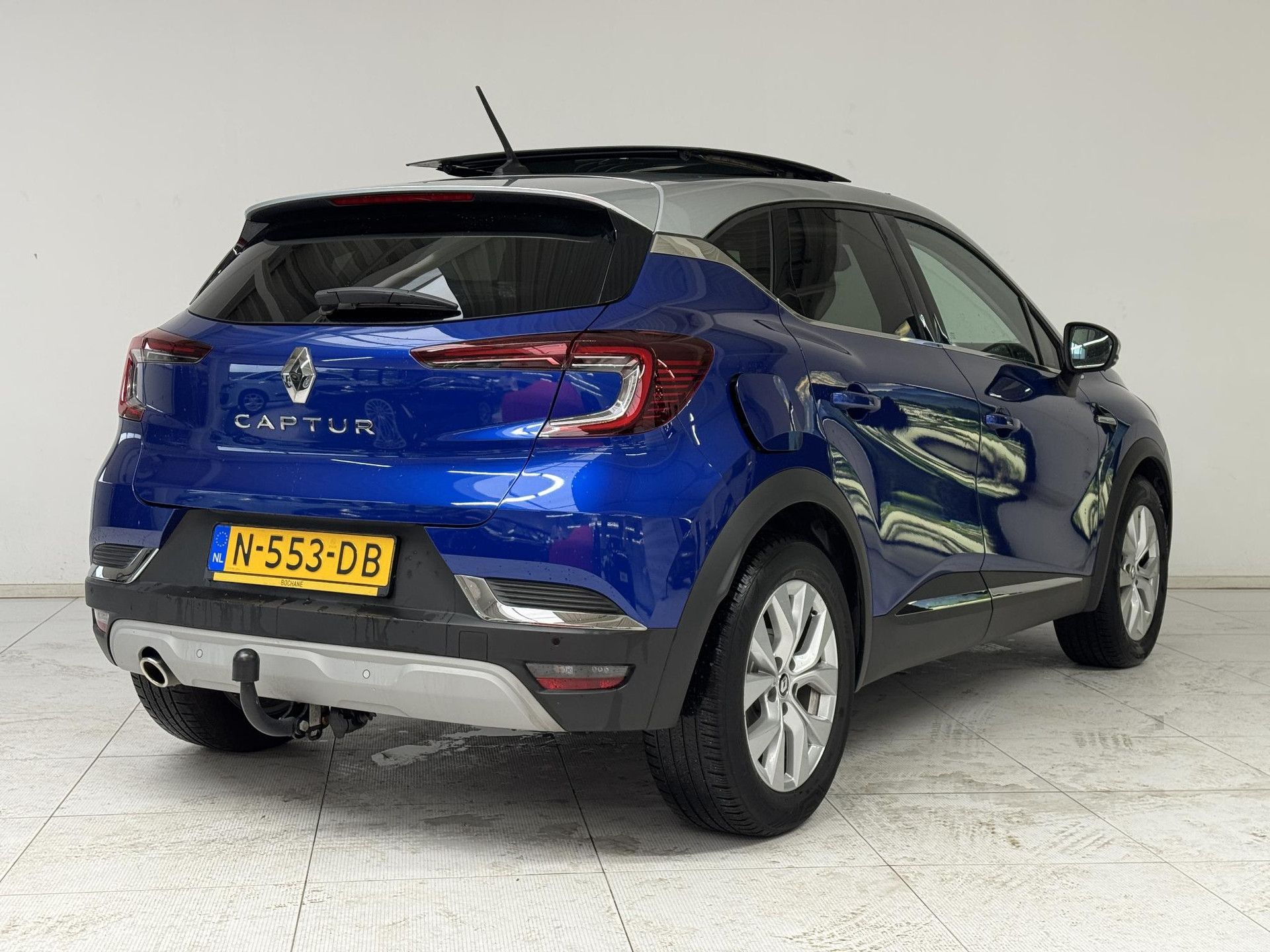 Renault Captur met kenteken N-553-DB – achteraanzicht
