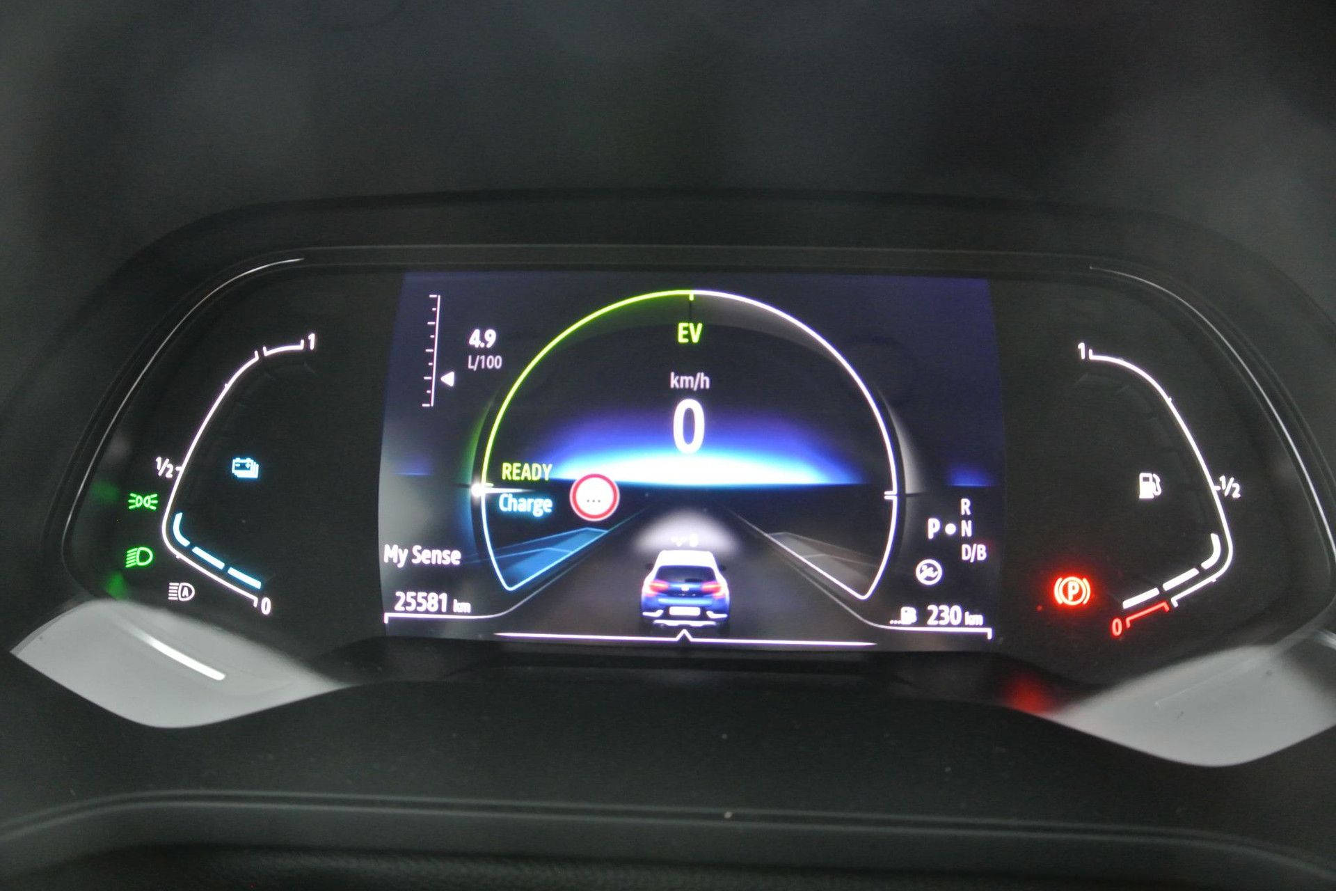 Renault Captur met kenteken P-842-VJ – dashboard