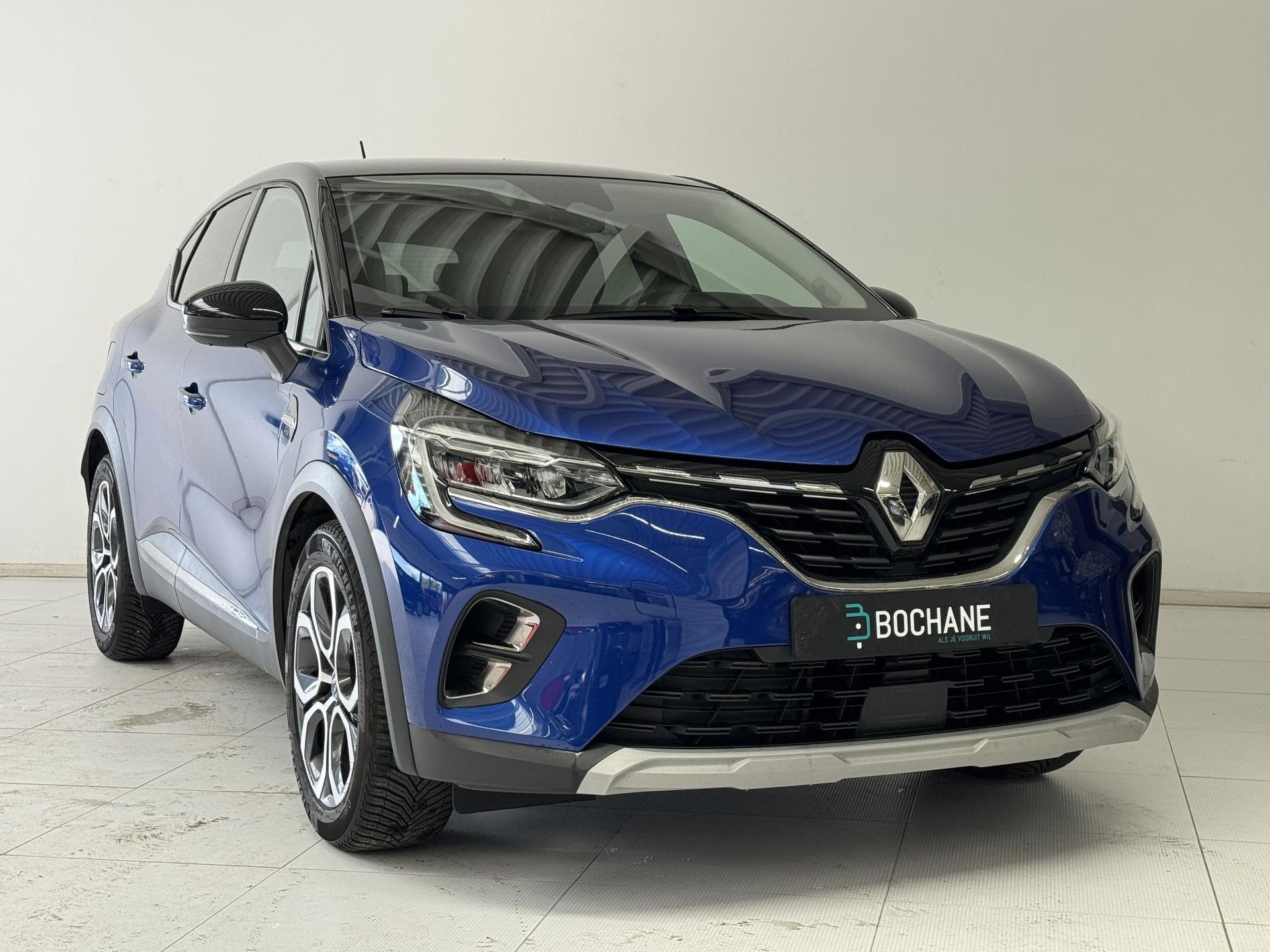 Renault Captur met kenteken P-883-TH – detailfoto