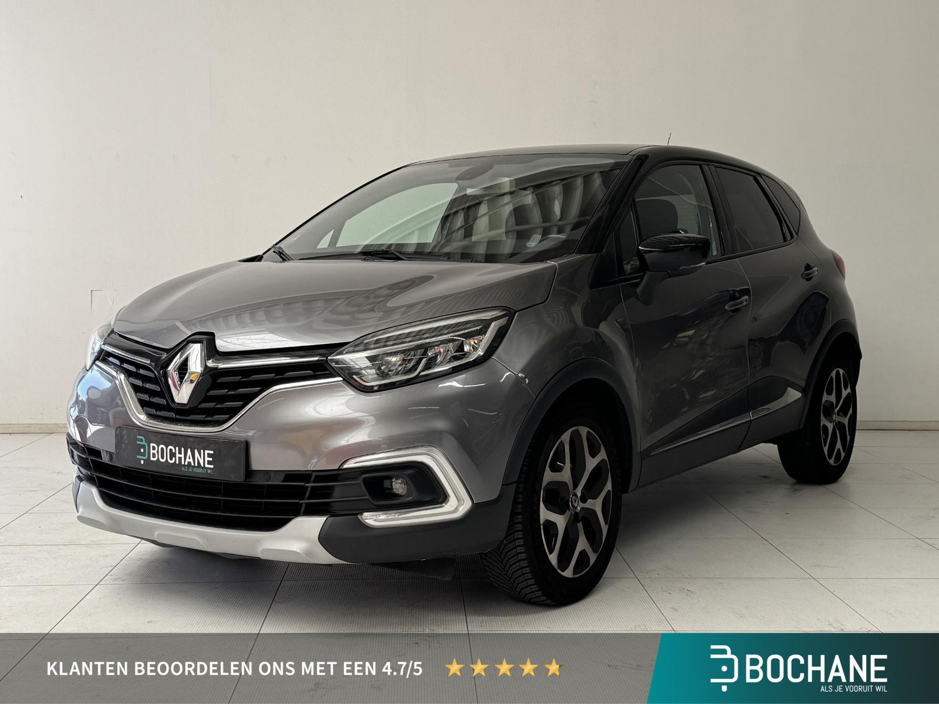 Renault Captur met kenteken S-012-FZ – vooraanzicht