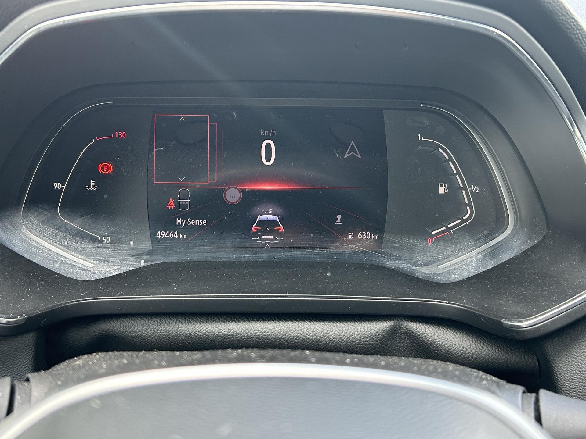 Renault Captur met kenteken S-198-FD – dashboard