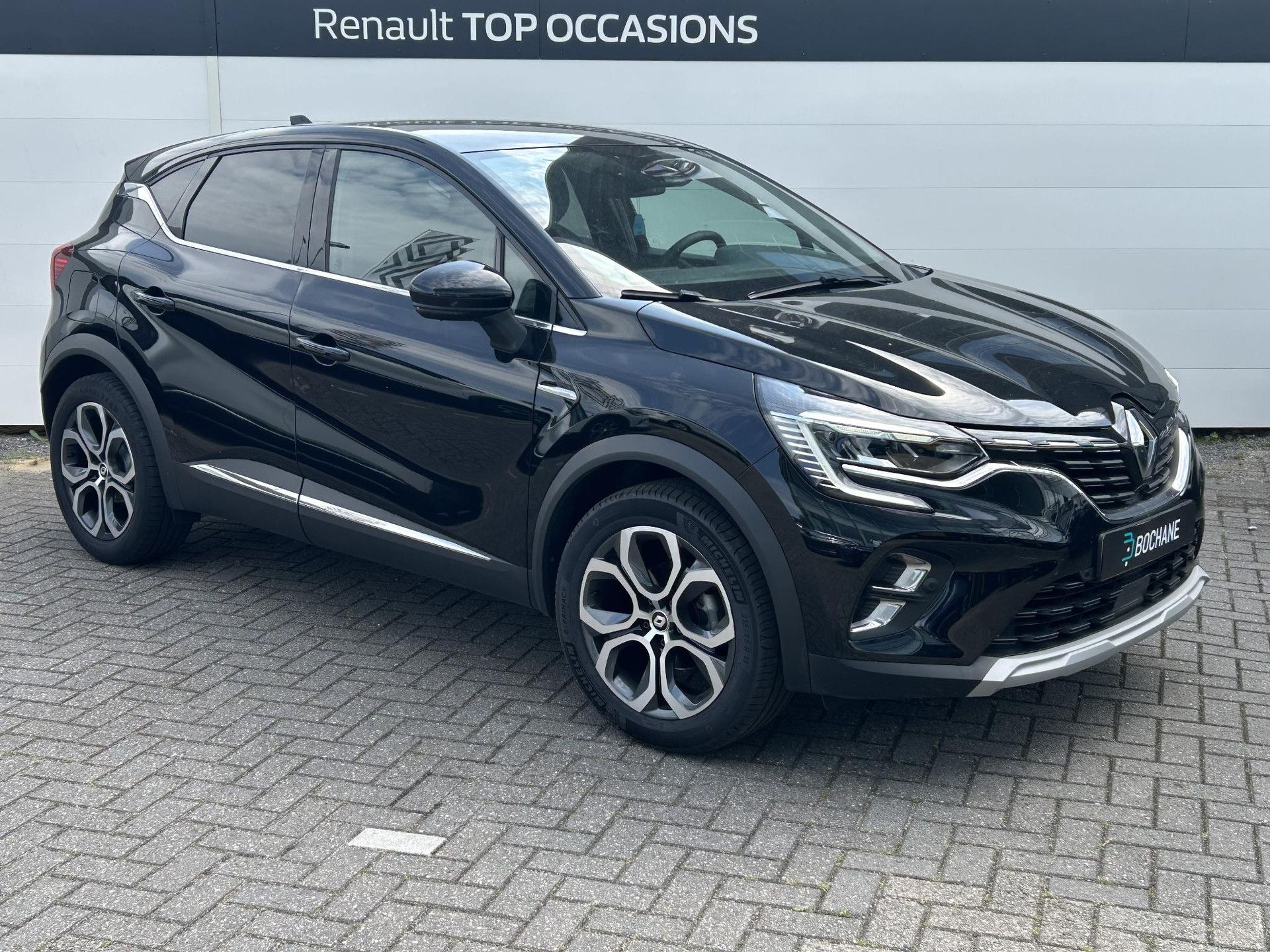 Renault Captur met kenteken S-198-FD – detailfoto