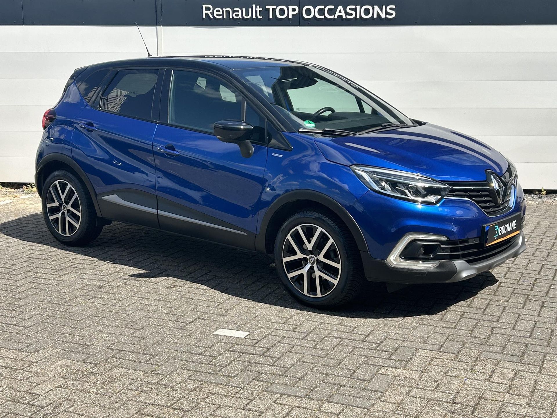 Renault Captur met kenteken T-113-FG – detailfoto