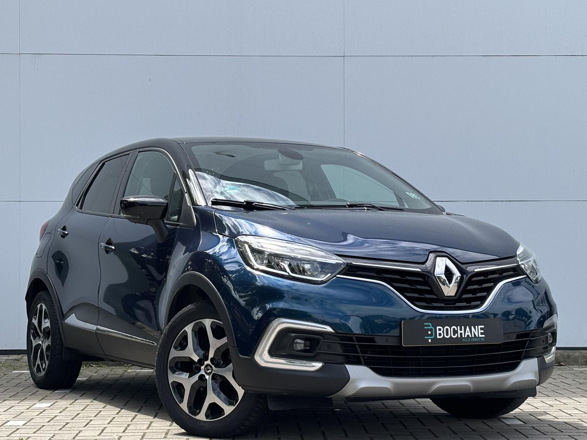 Renault Captur met kenteken ZH-554-T – detailfoto