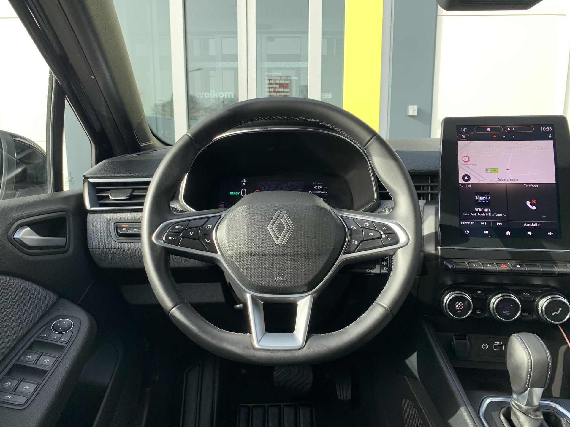Renault Clio met kenteken GLS-48-B – interieur