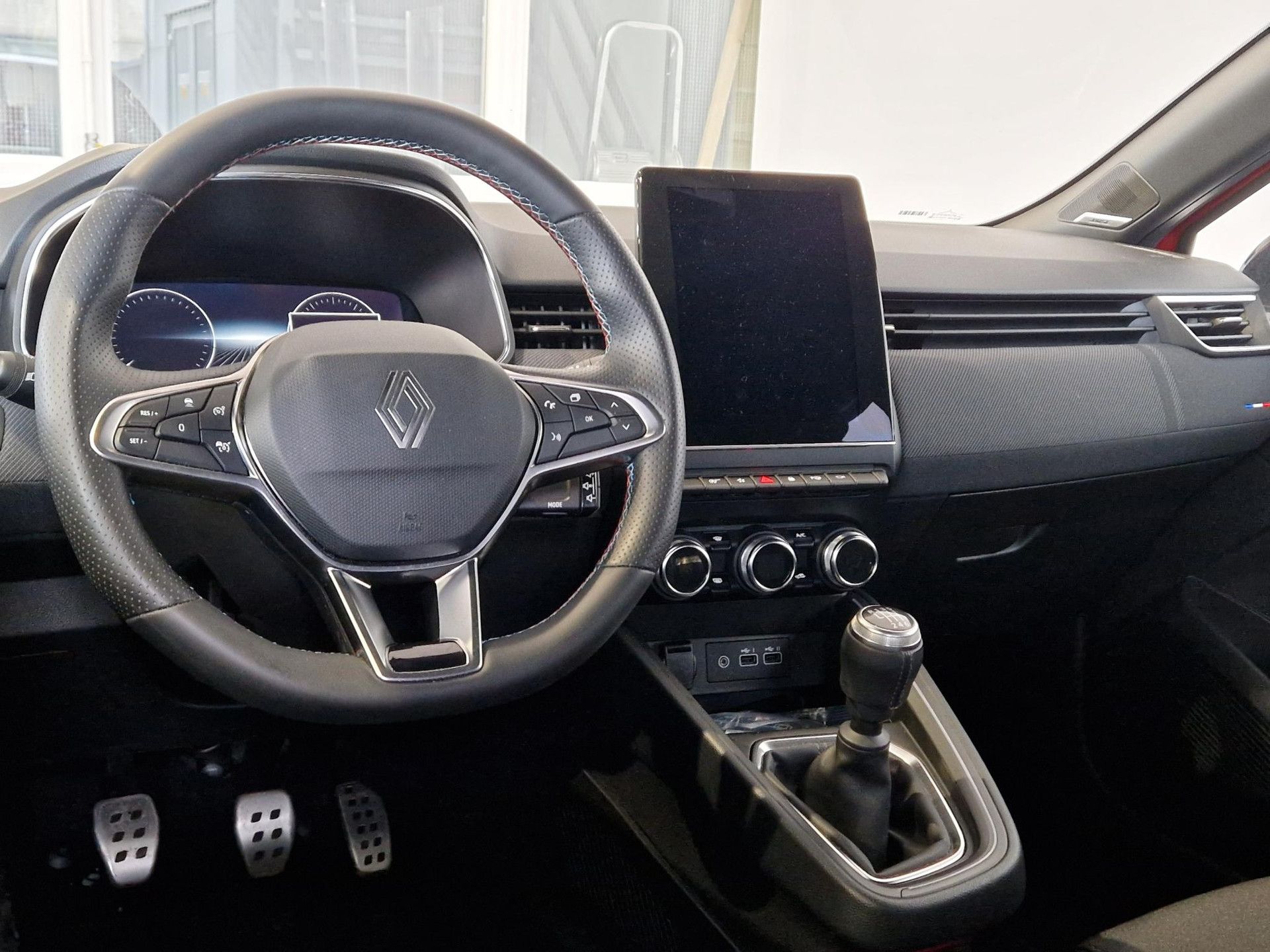 Renault Clio met kenteken GTR-12-D – interieur