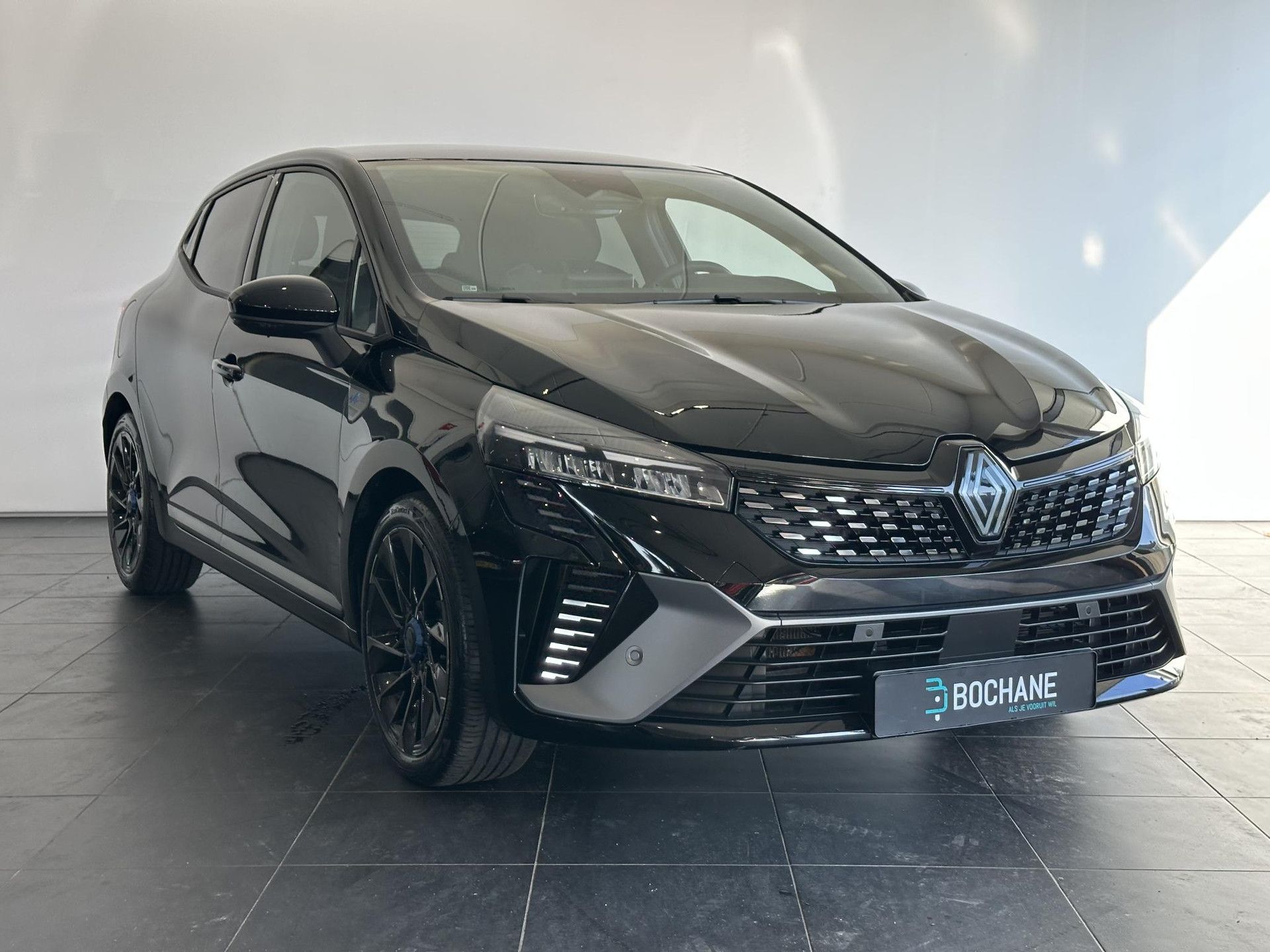 Renault Clio met kenteken JBH-47-P – detailfoto