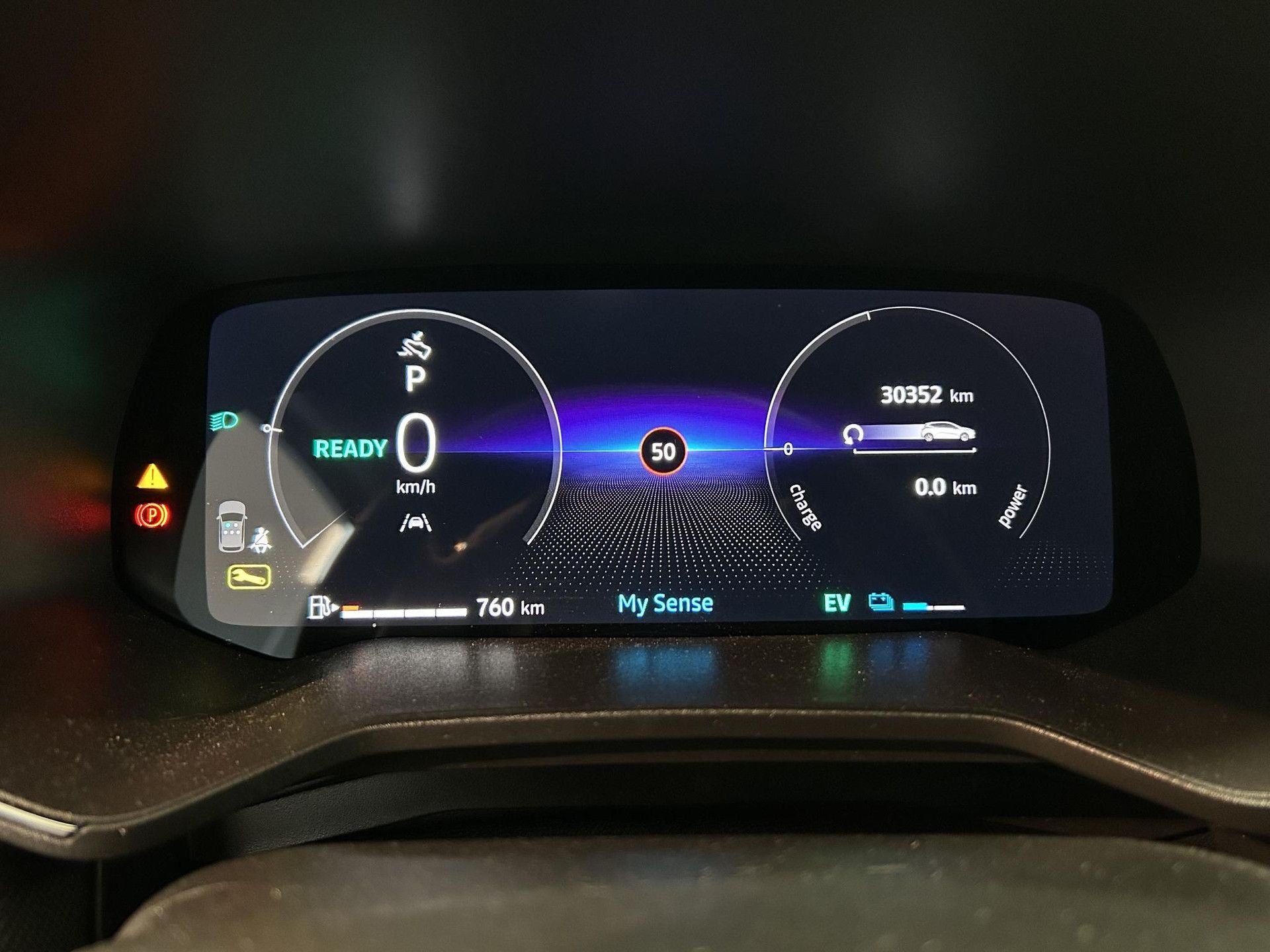 Renault Clio met kenteken JBK-64-S – dashboard