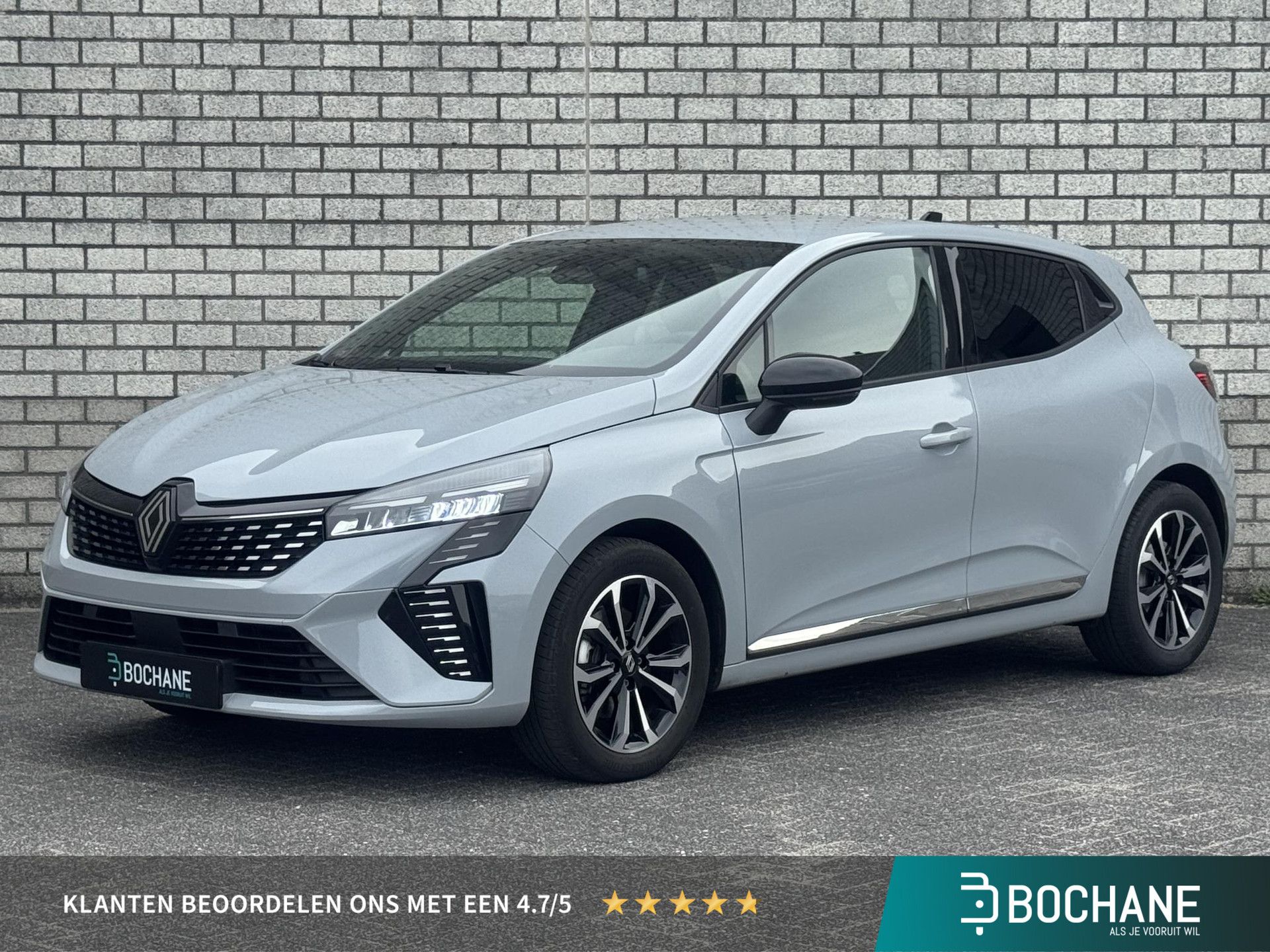 Renault Clio met kenteken JBZ-69-D – vooraanzicht