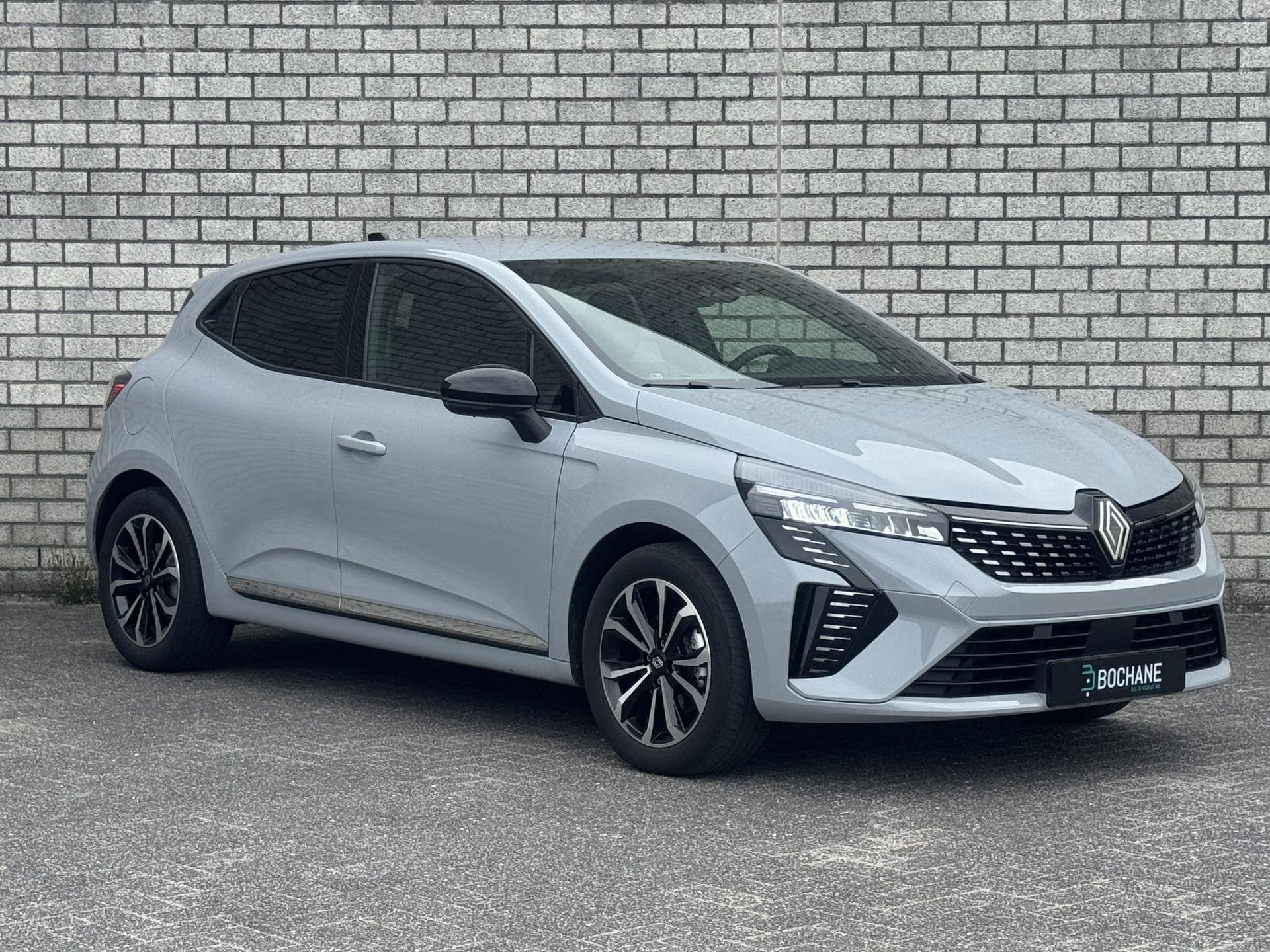 Renault Clio met kenteken JBZ-69-D – detailfoto