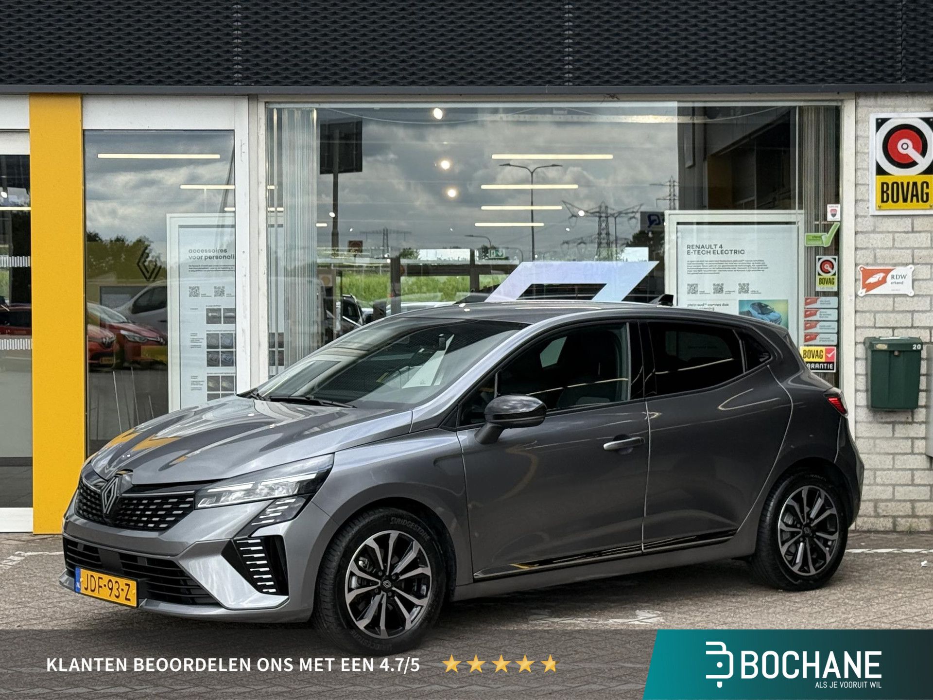 Renault Clio met kenteken JDF-93-Z – vooraanzicht