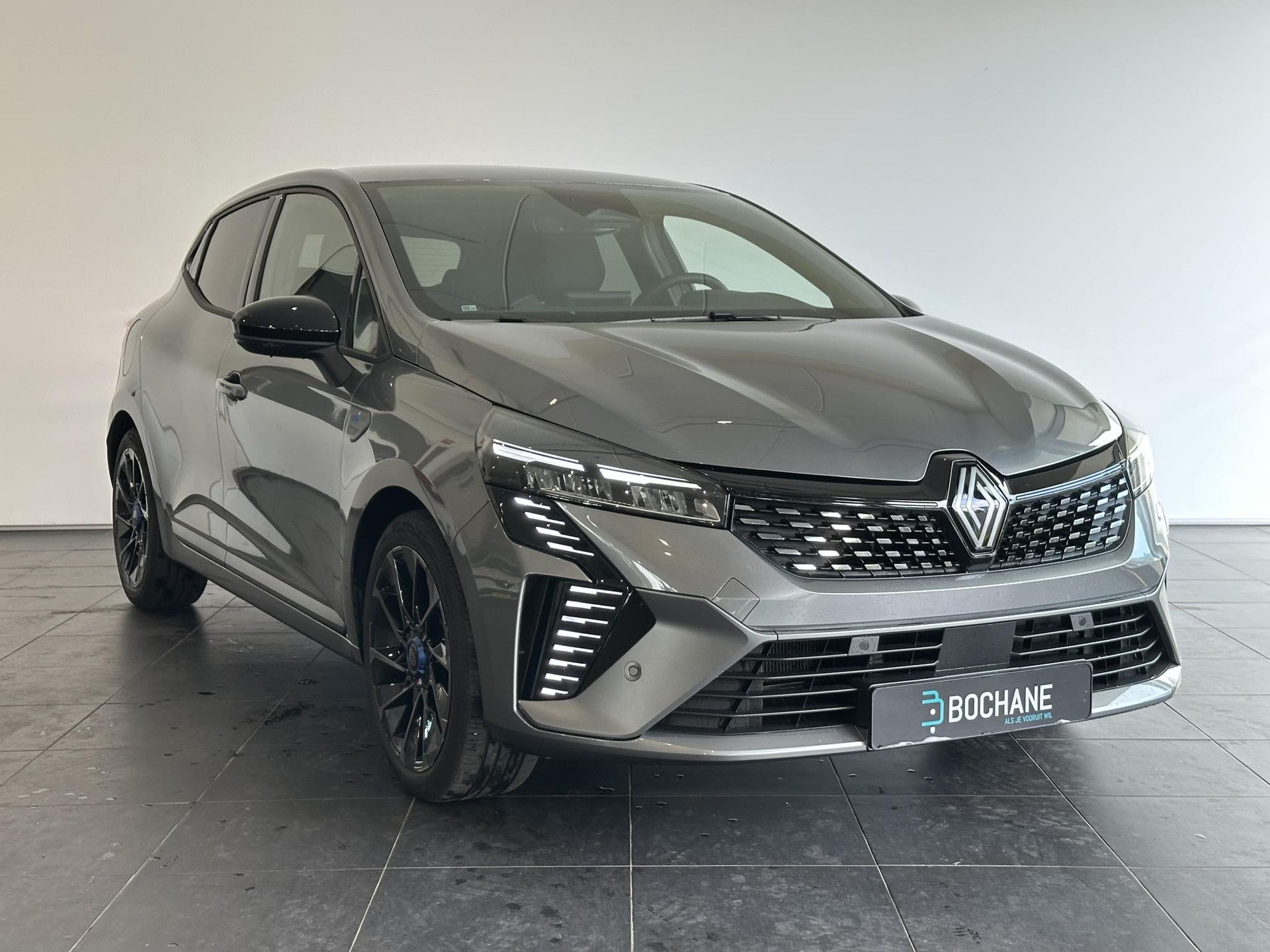 Renault Clio met kenteken JNP-55-V – detailfoto