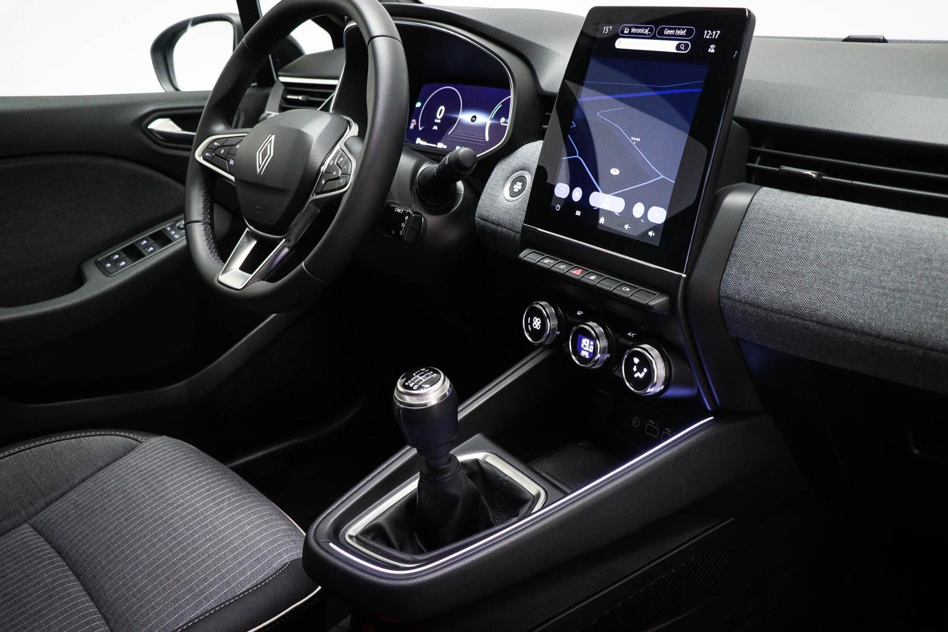 Renault Clio met kenteken JVN-88-G – interieur