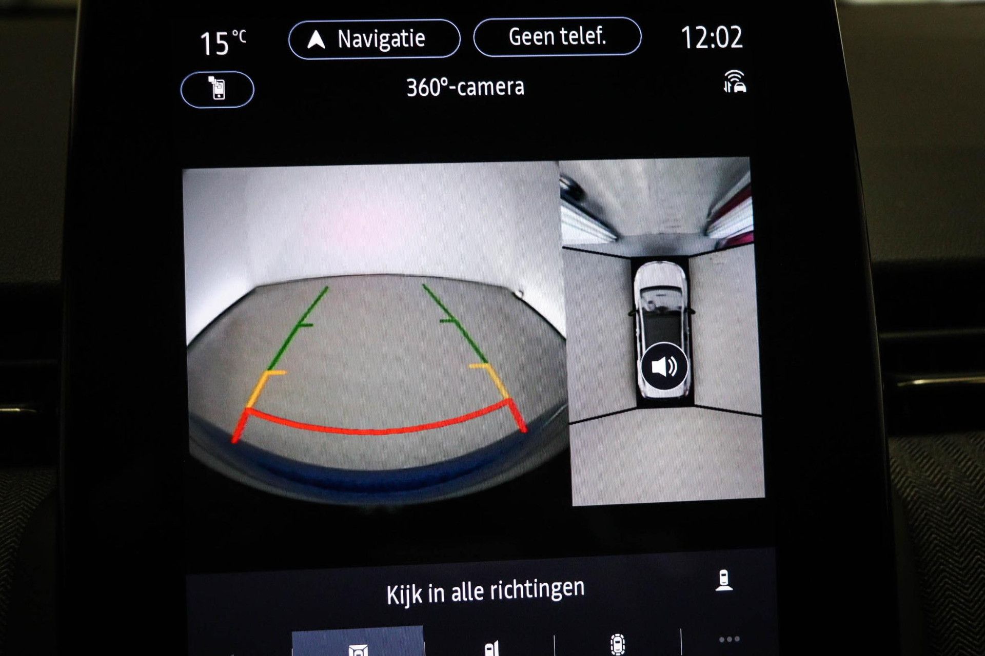 Renault Clio met kenteken JVN-88-G – dashboard