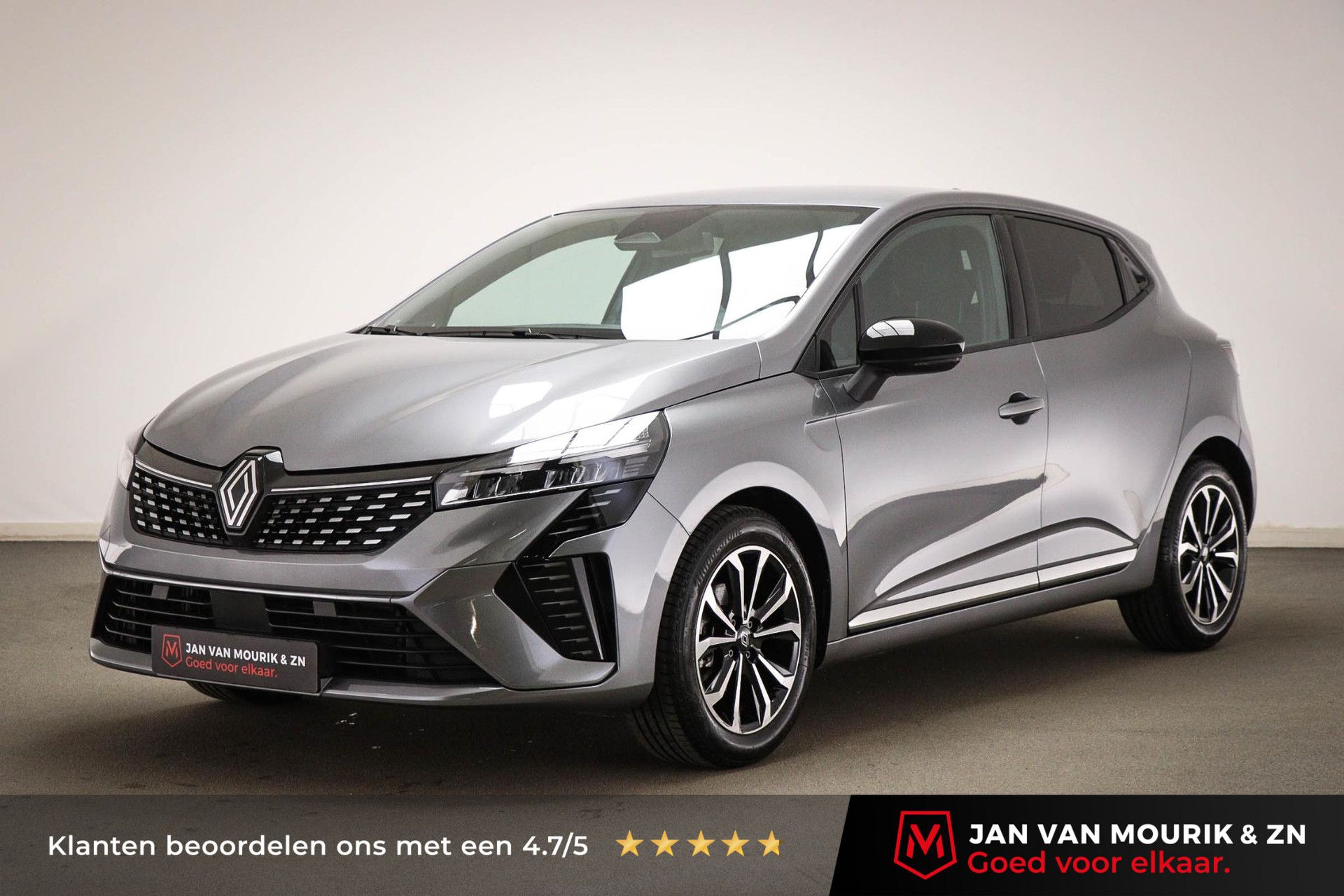 Renault Clio met kenteken JXN-37-T – vooraanzicht