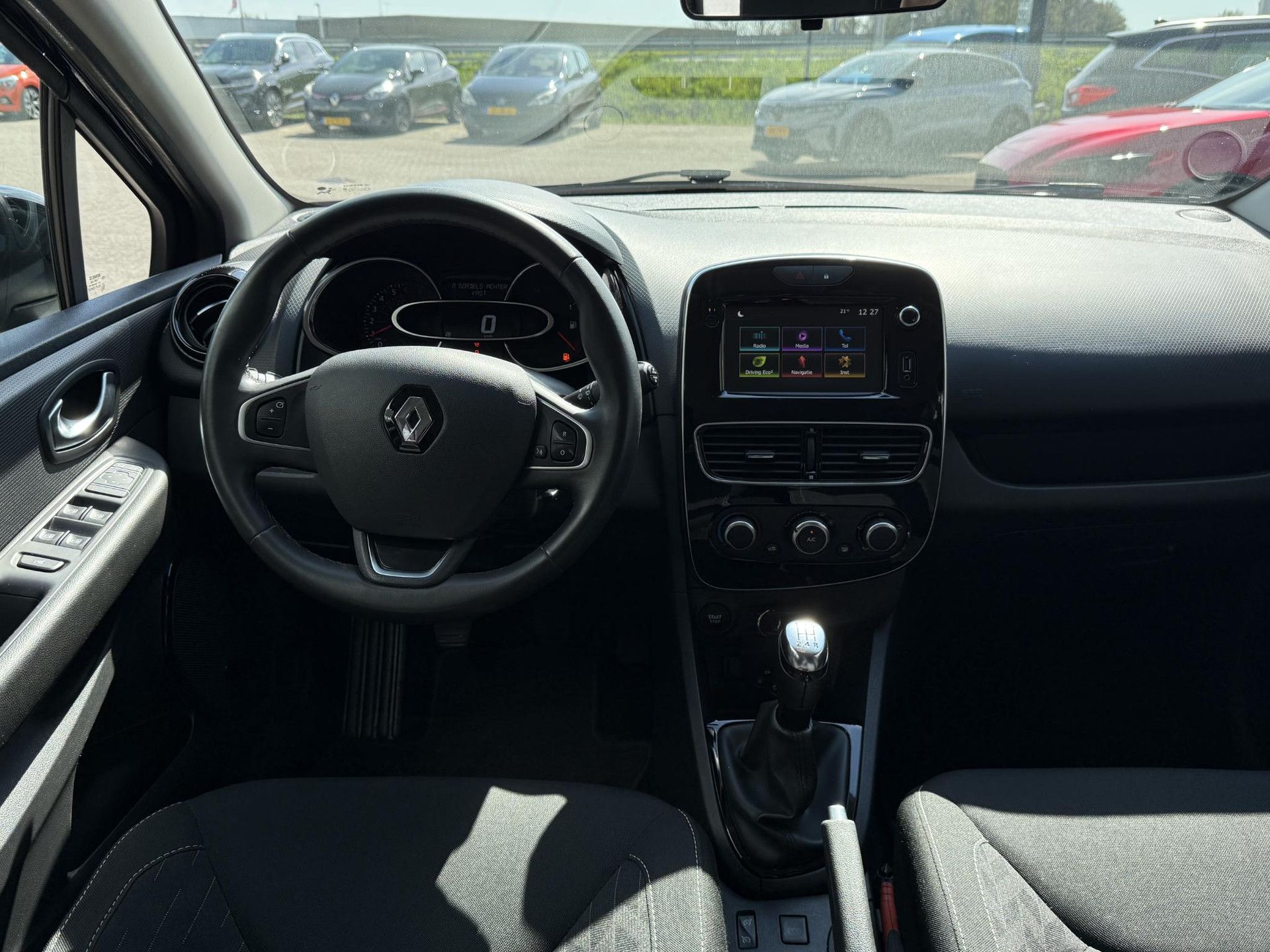 Renault Clio met kenteken K-512-JL – achteraanzicht