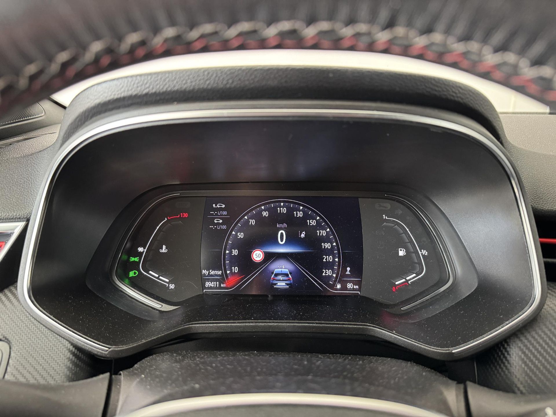 Renault Clio met kenteken K-873-BN – interieur