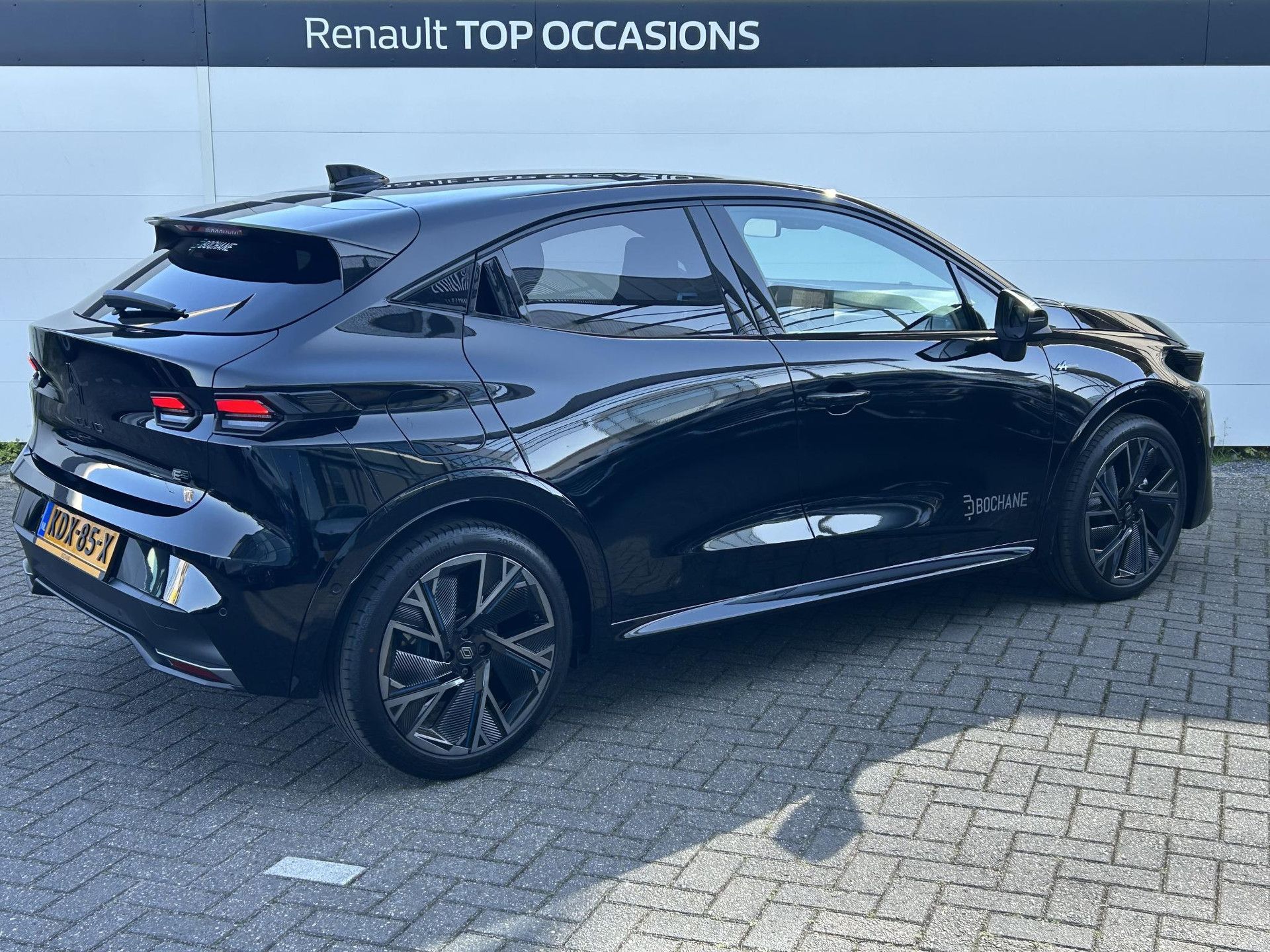 Renault Clio met kenteken KDX-85-X – achteraanzicht