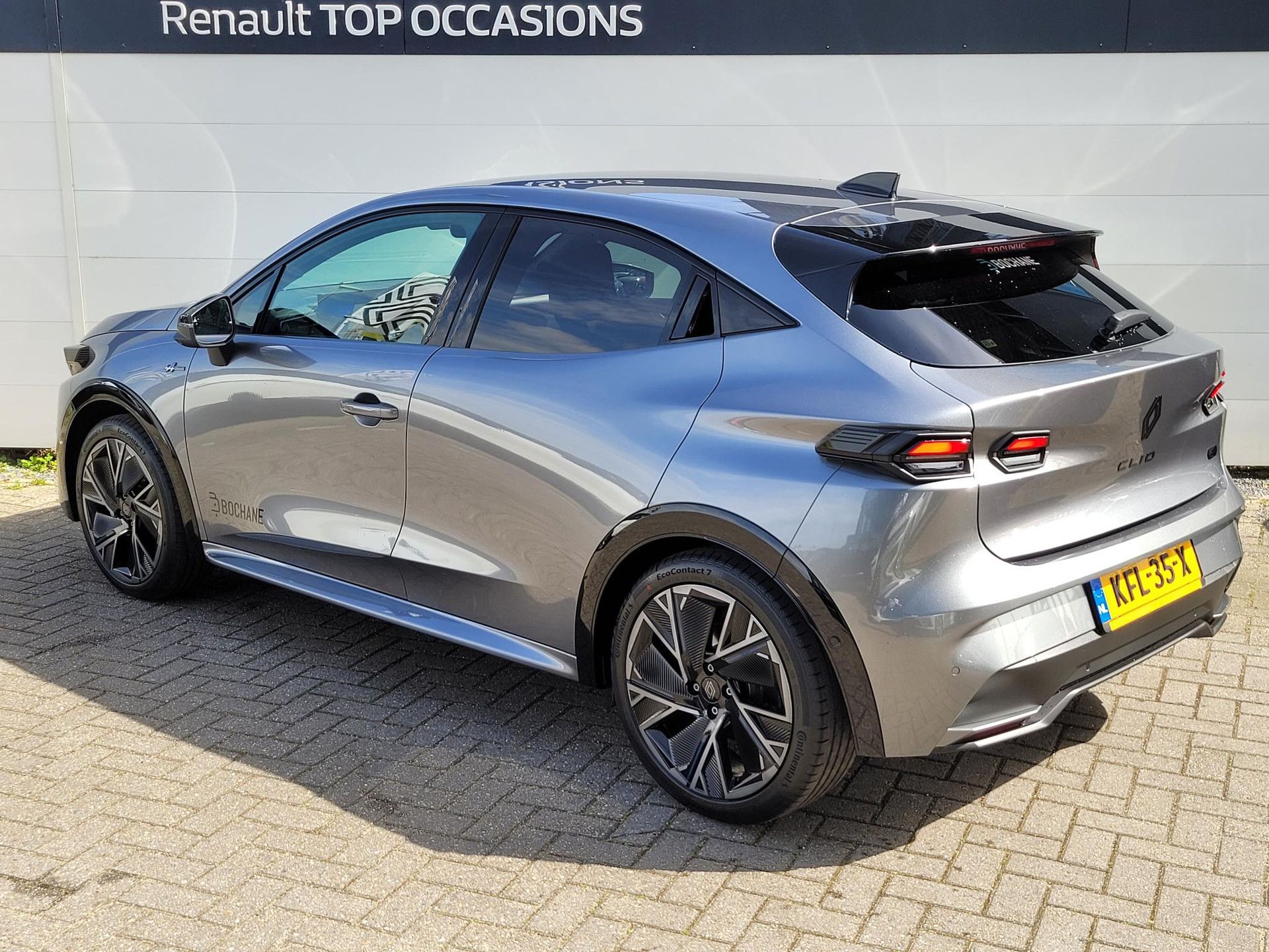 Renault Clio met kenteken KFL-35-X – detailfoto