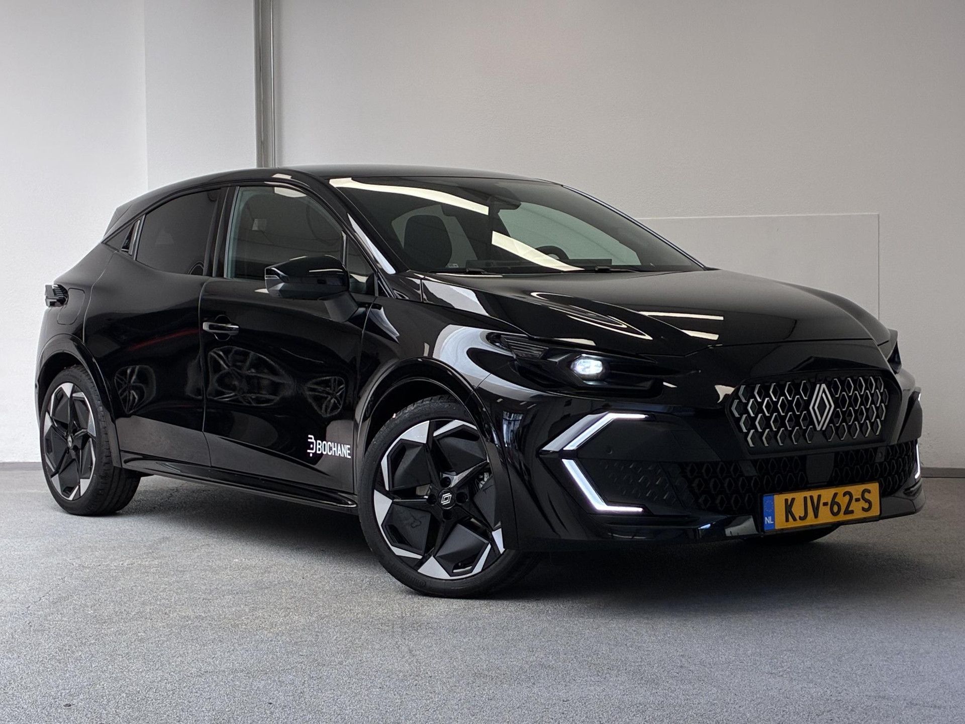 Renault Clio met kenteken KJV-62-S – interieur
