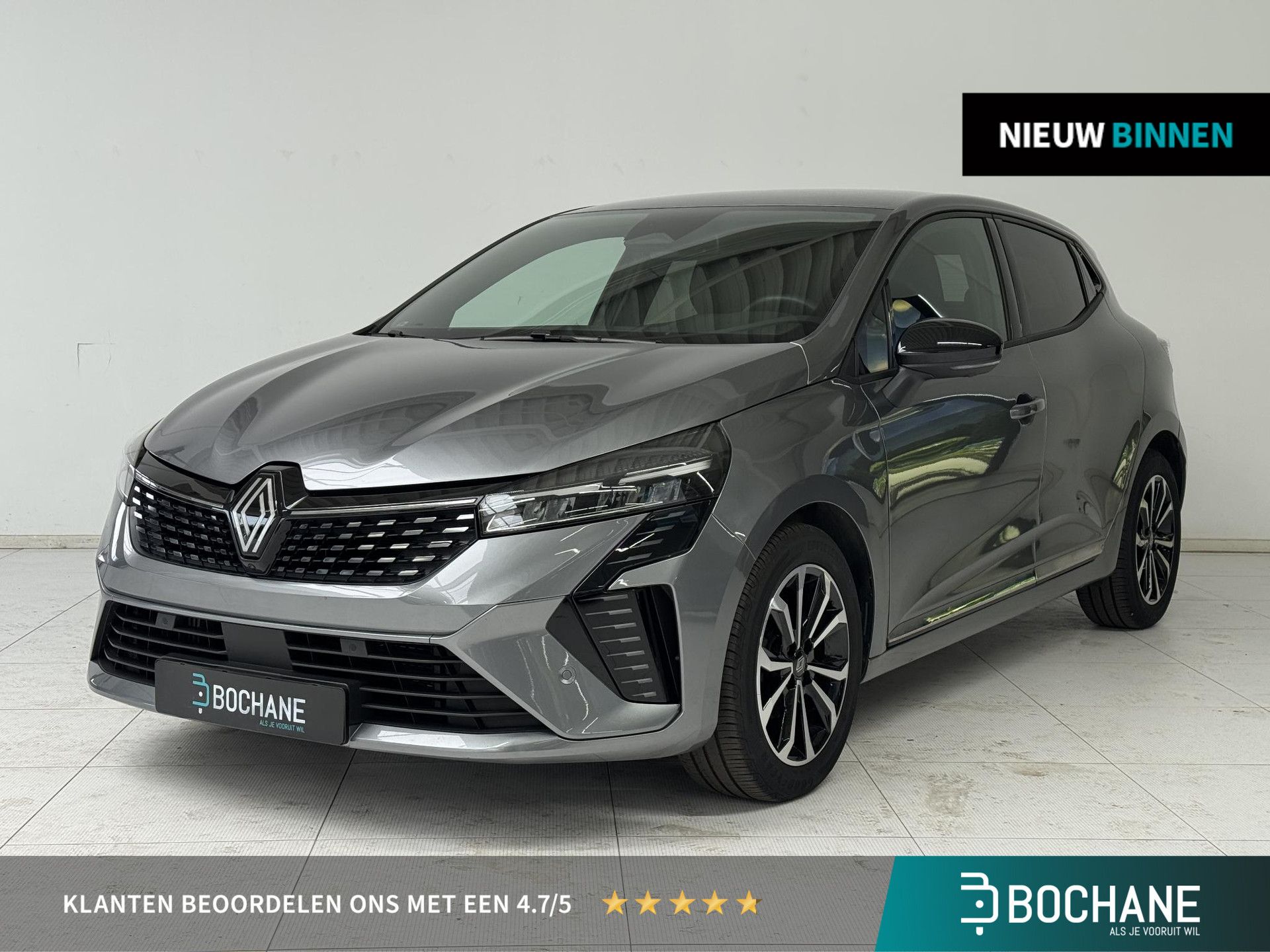 Renault Clio met kenteken KPT-22-R – vooraanzicht