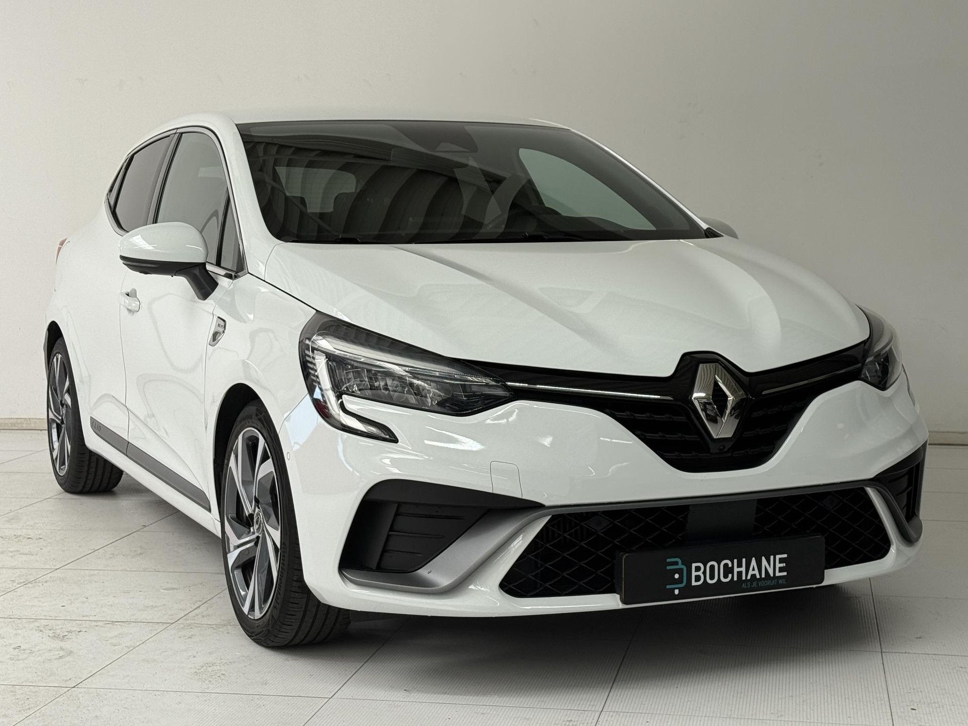 Renault Clio met kenteken L-817-KK – detailfoto