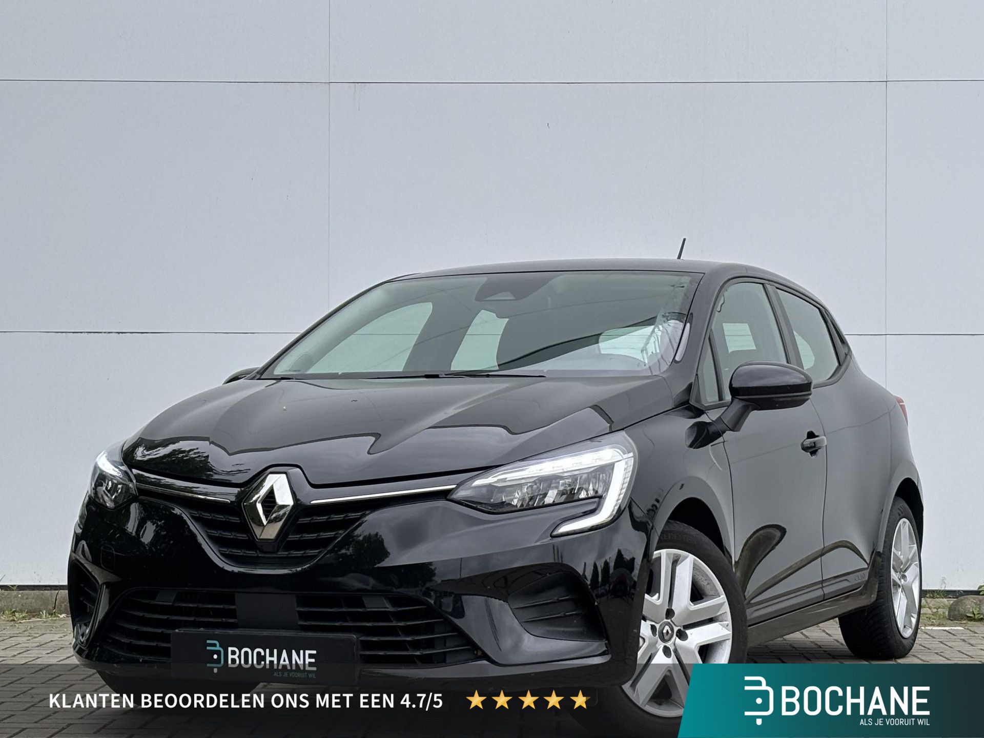 Renault Clio met kenteken P-141-TB – vooraanzicht