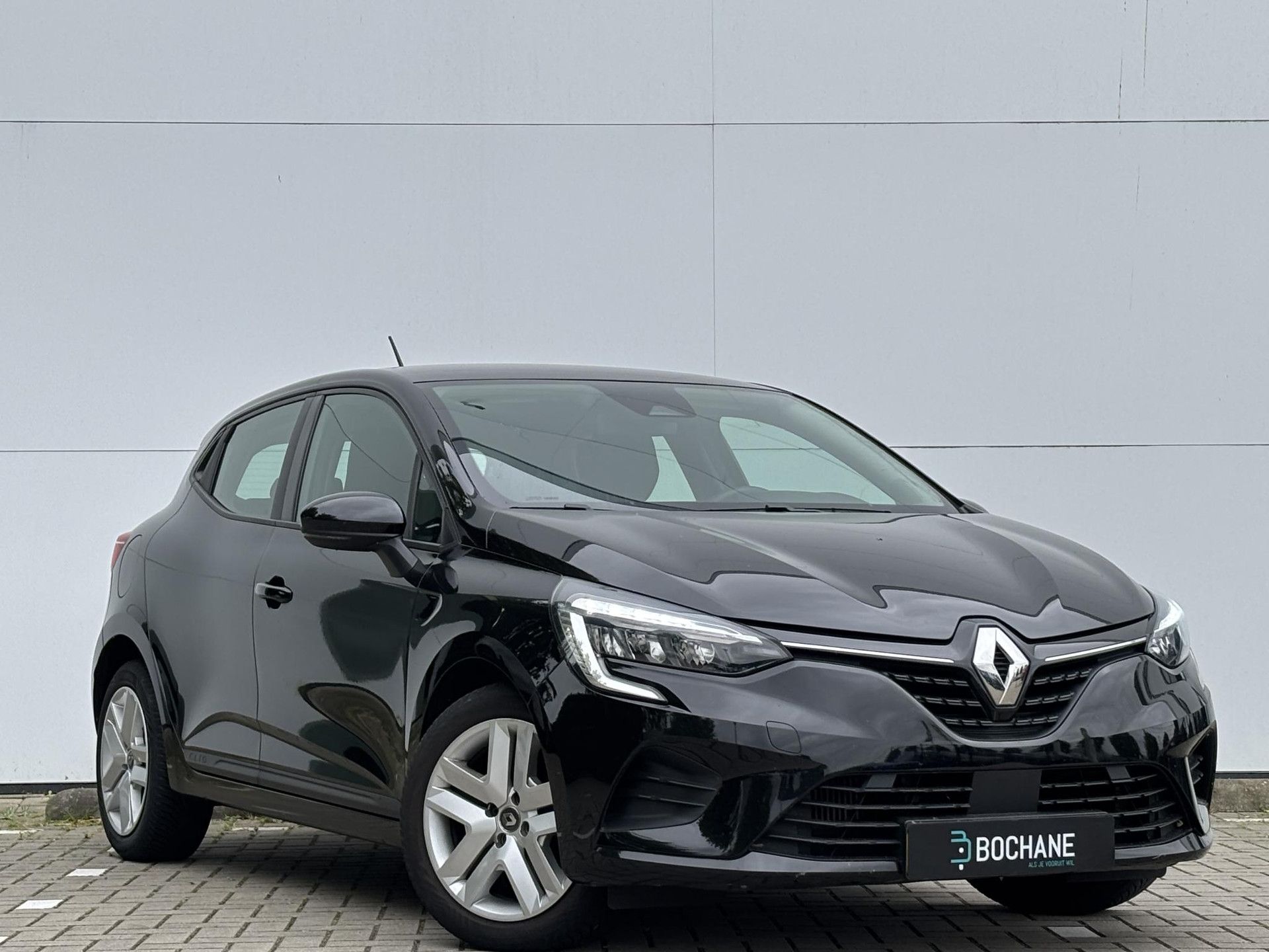 Renault Clio met kenteken P-141-TB – detailfoto