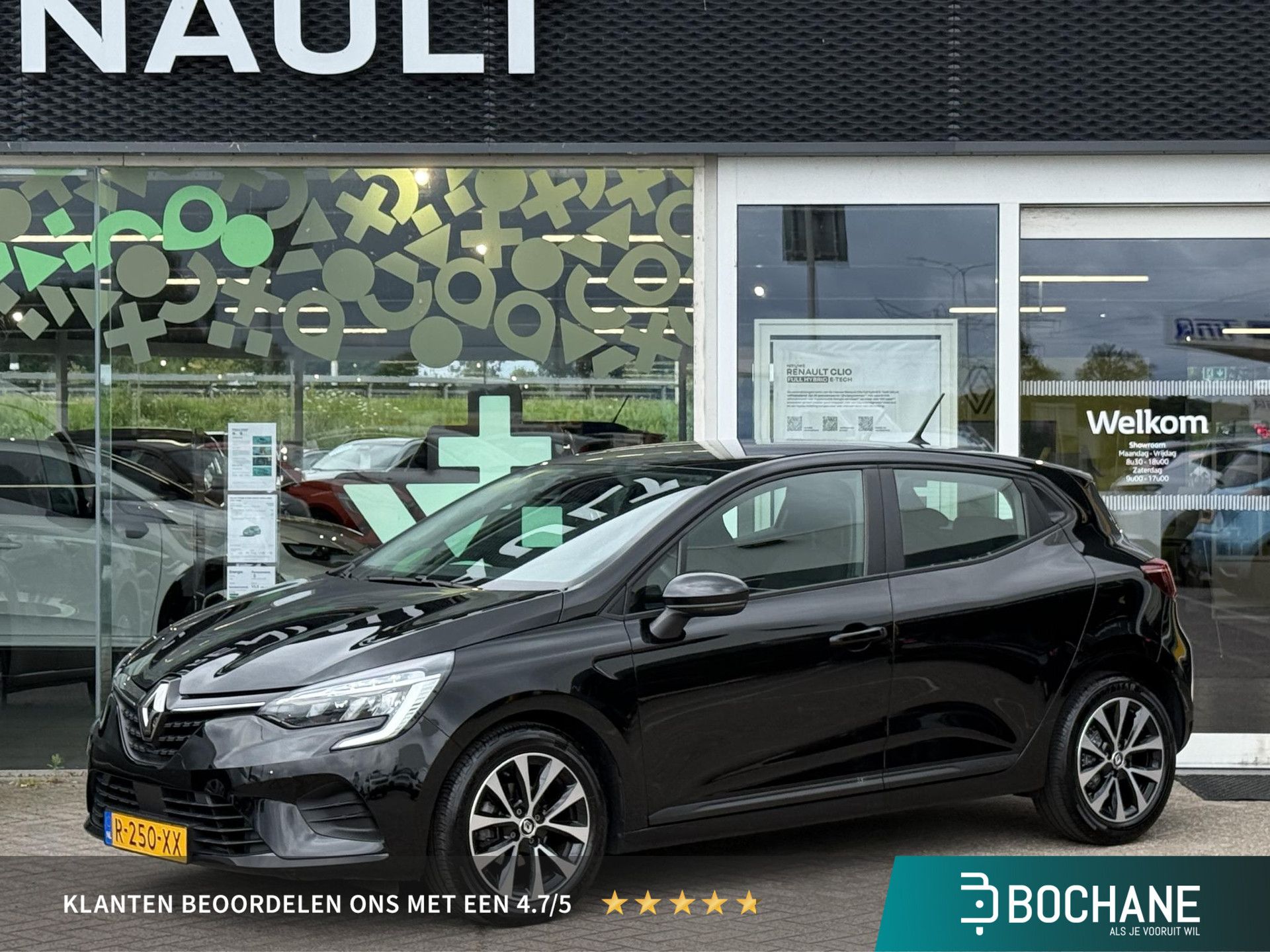 Renault Clio met kenteken R-250-XX – vooraanzicht