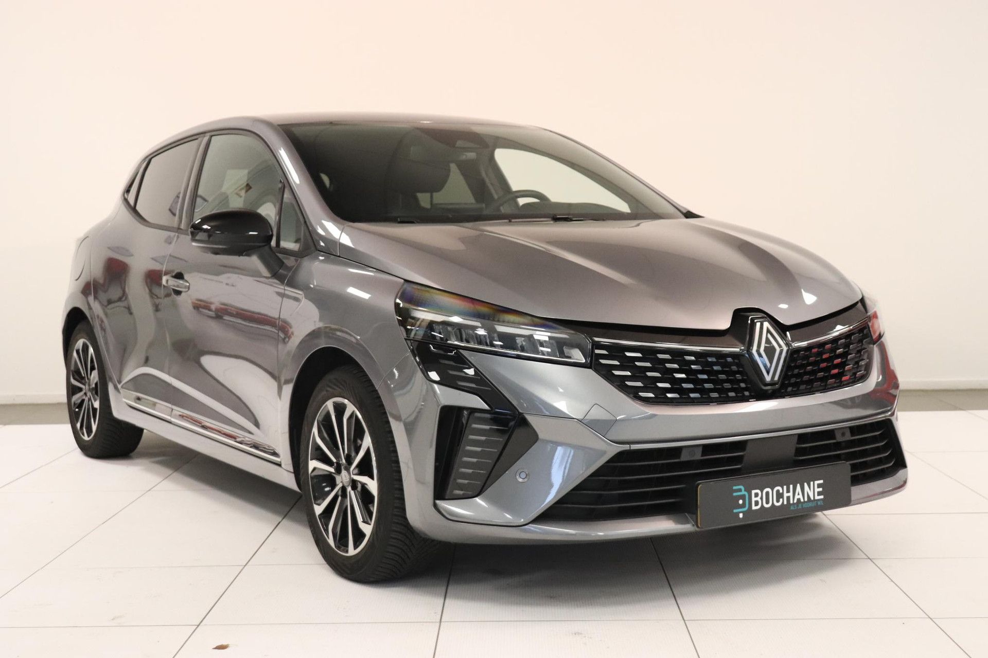 Renault Clio met kenteken X-949-LJ – detailfoto
