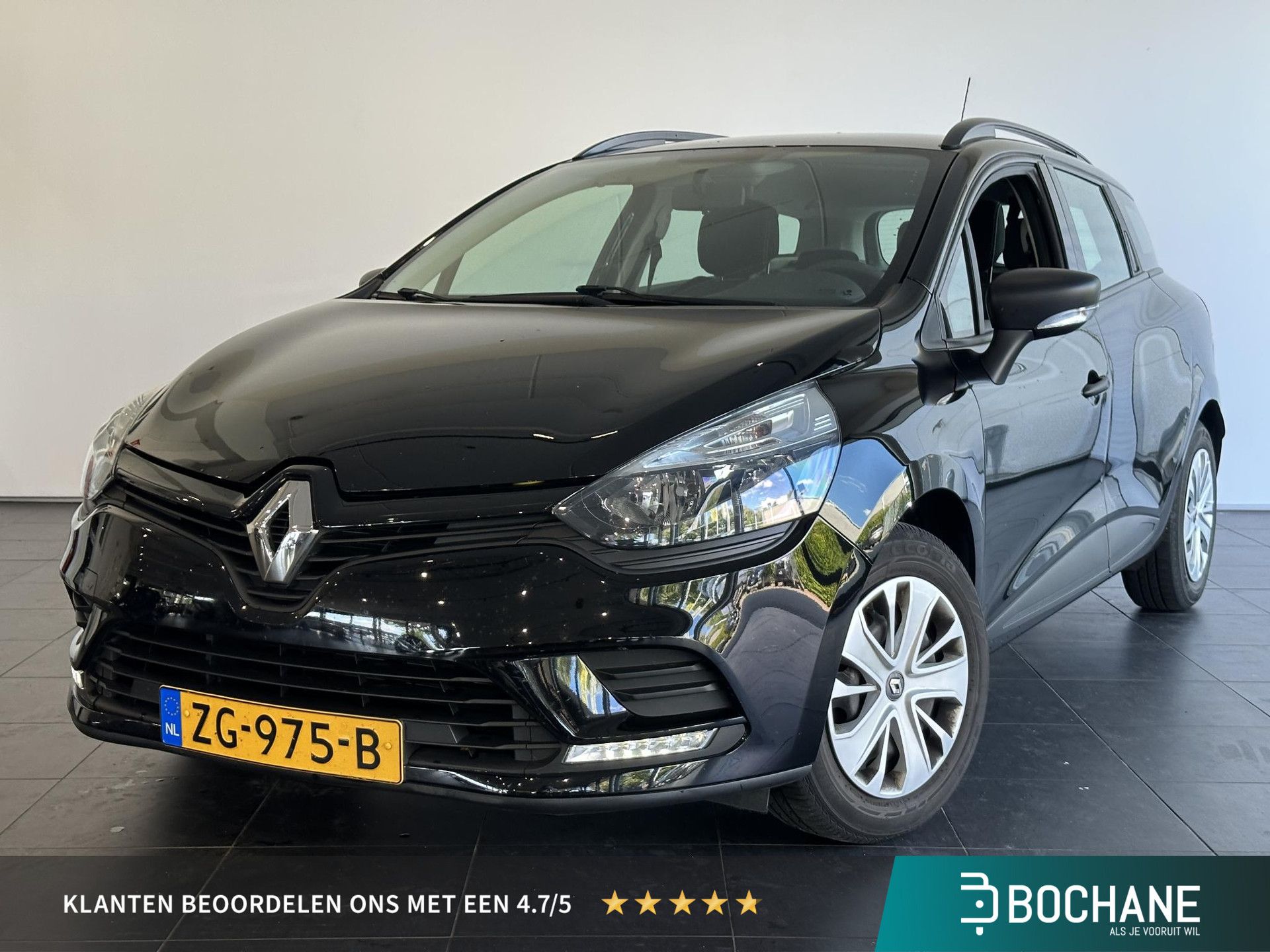 Renault Clio met kenteken ZG-975-B – vooraanzicht