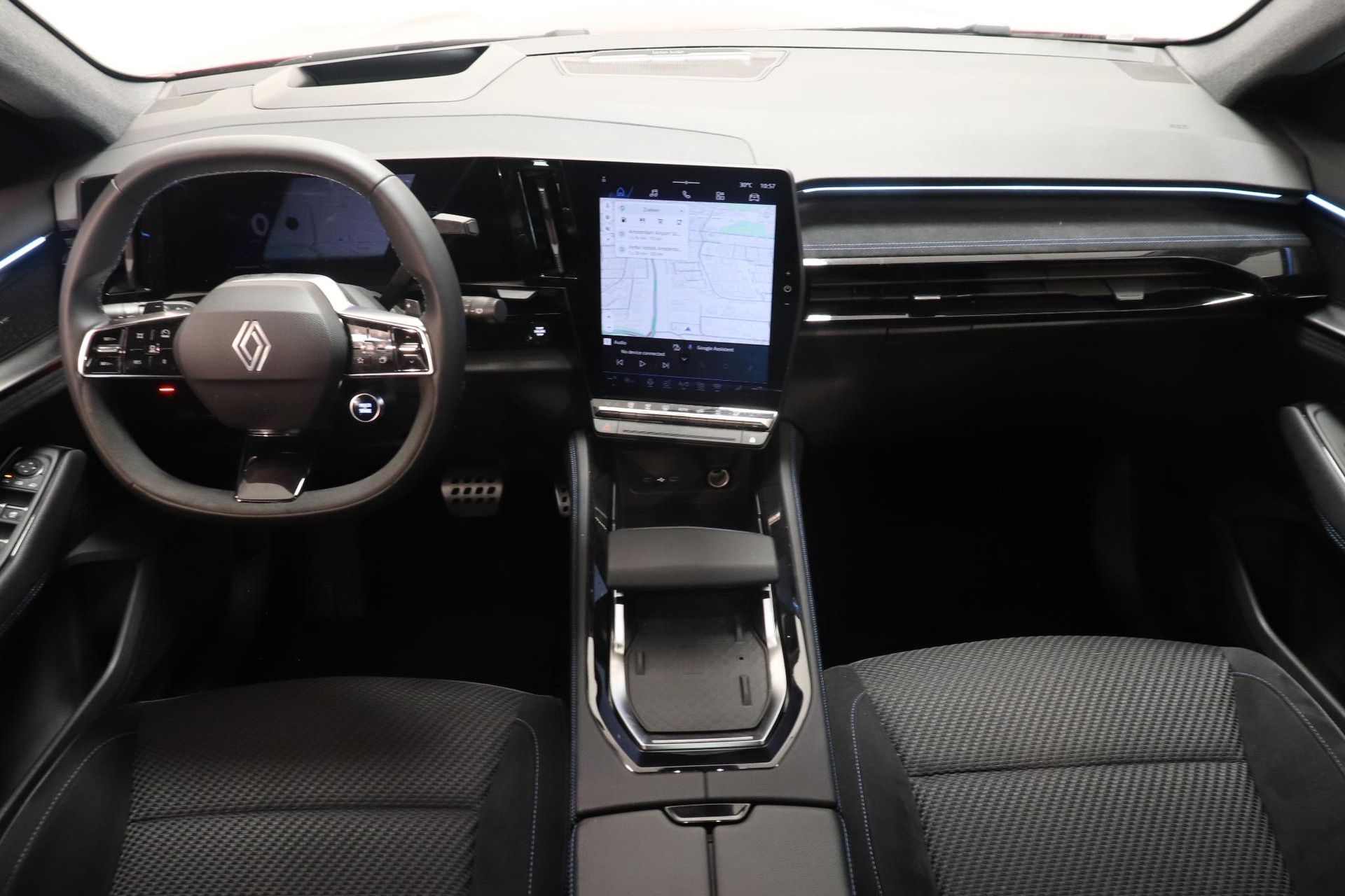 Renault Espace met kenteken JDF-80-Z – interieur