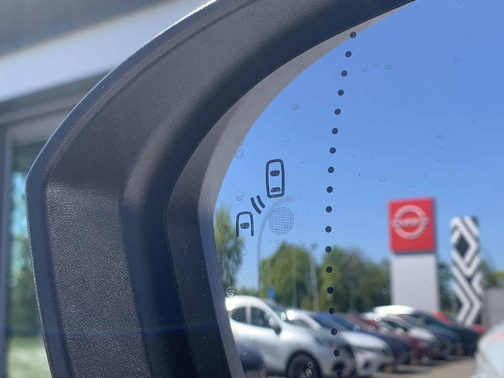Renault Espace met kenteken KGP-03-D – dashboard