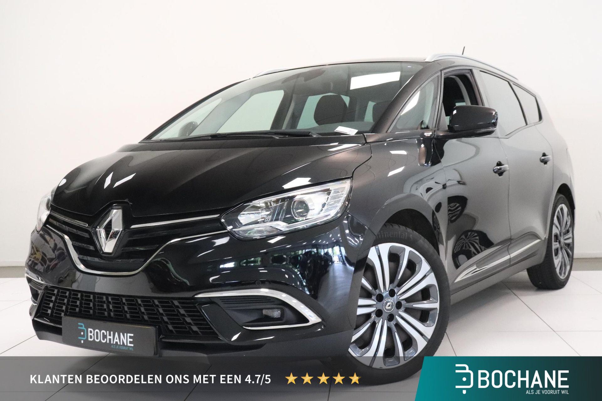 Renault GrandScénic met kenteken P-890-KV – vooraanzicht