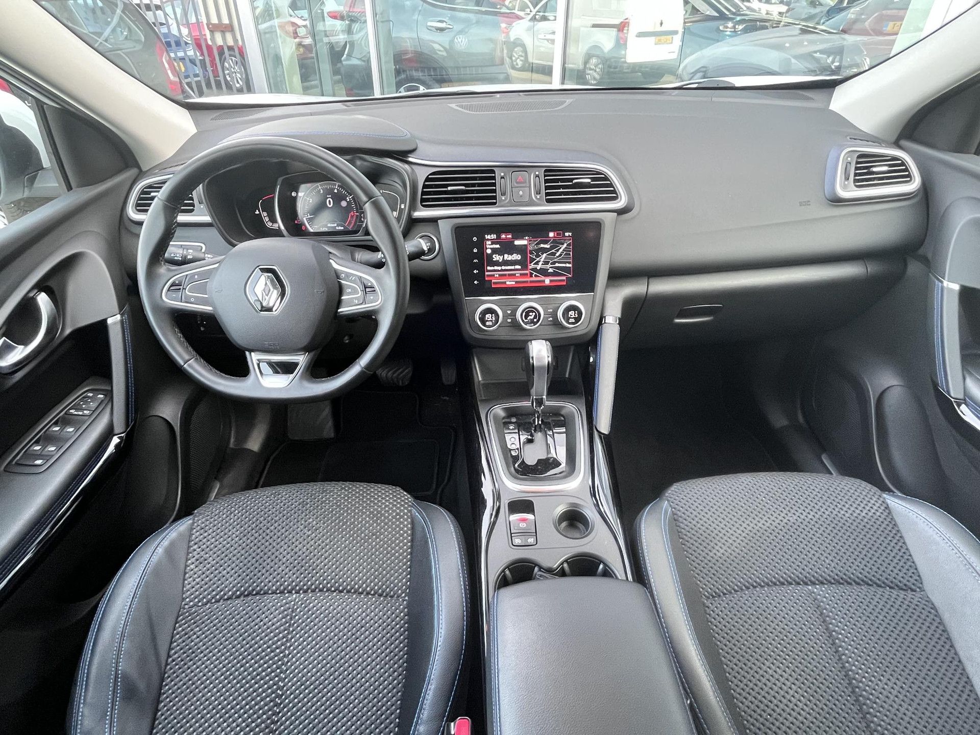 Renault Kadjar met kenteken HLL-30-X – interieur