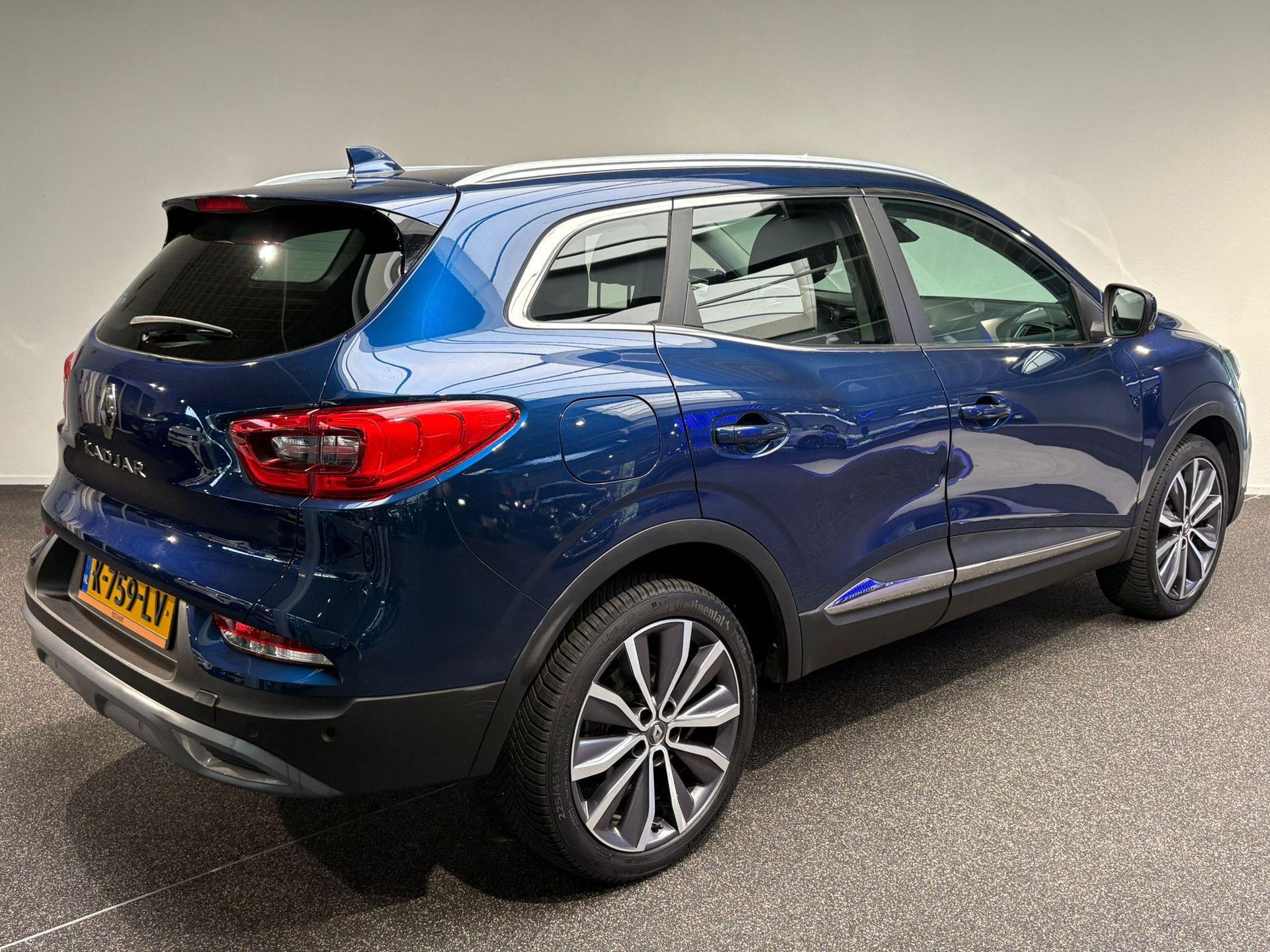 Renault Kadjar met kenteken K-759-LV – achteraanzicht