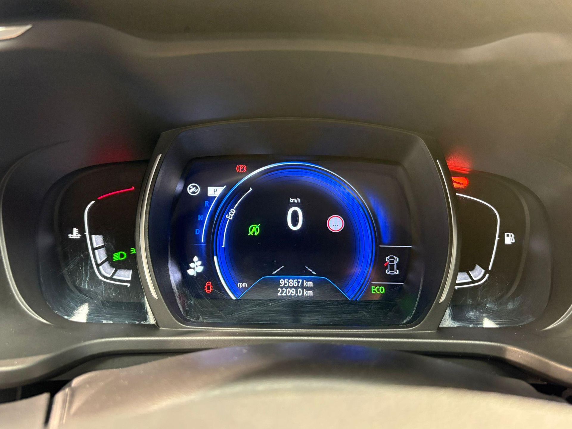 Renault Kadjar met kenteken K-759-LV – dashboard