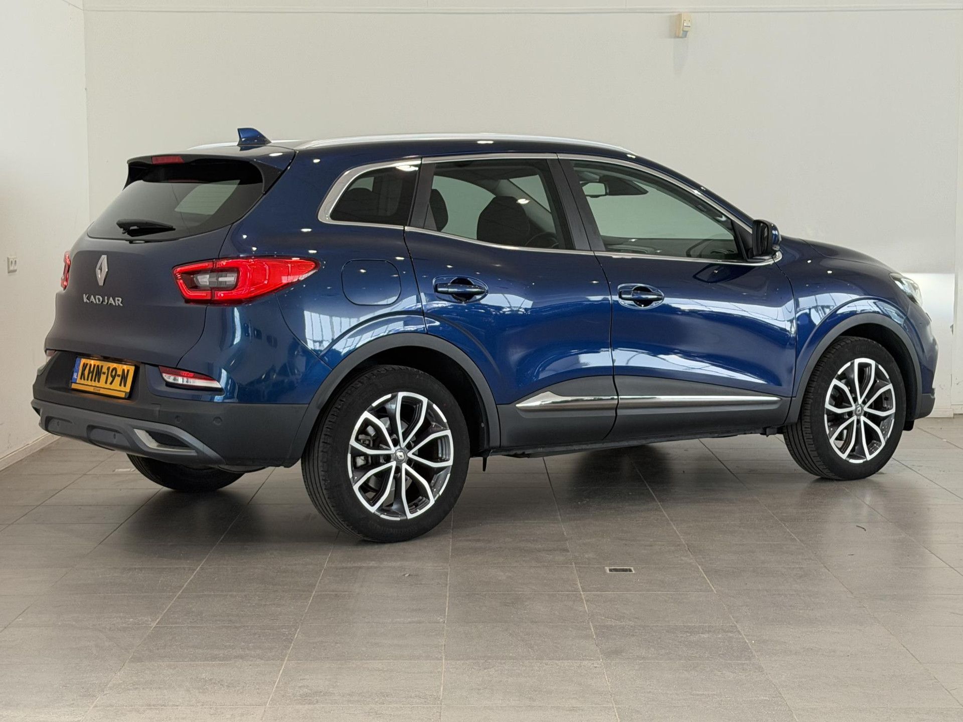 Renault Kadjar met kenteken KHN-19-N – achteraanzicht