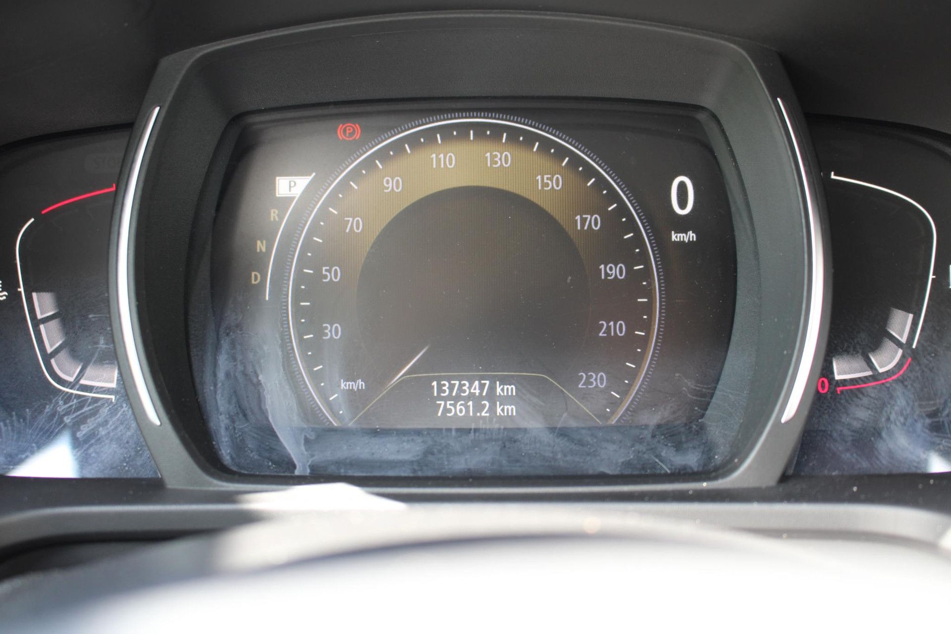Renault Kadjar met kenteken N-127-ND – dashboard