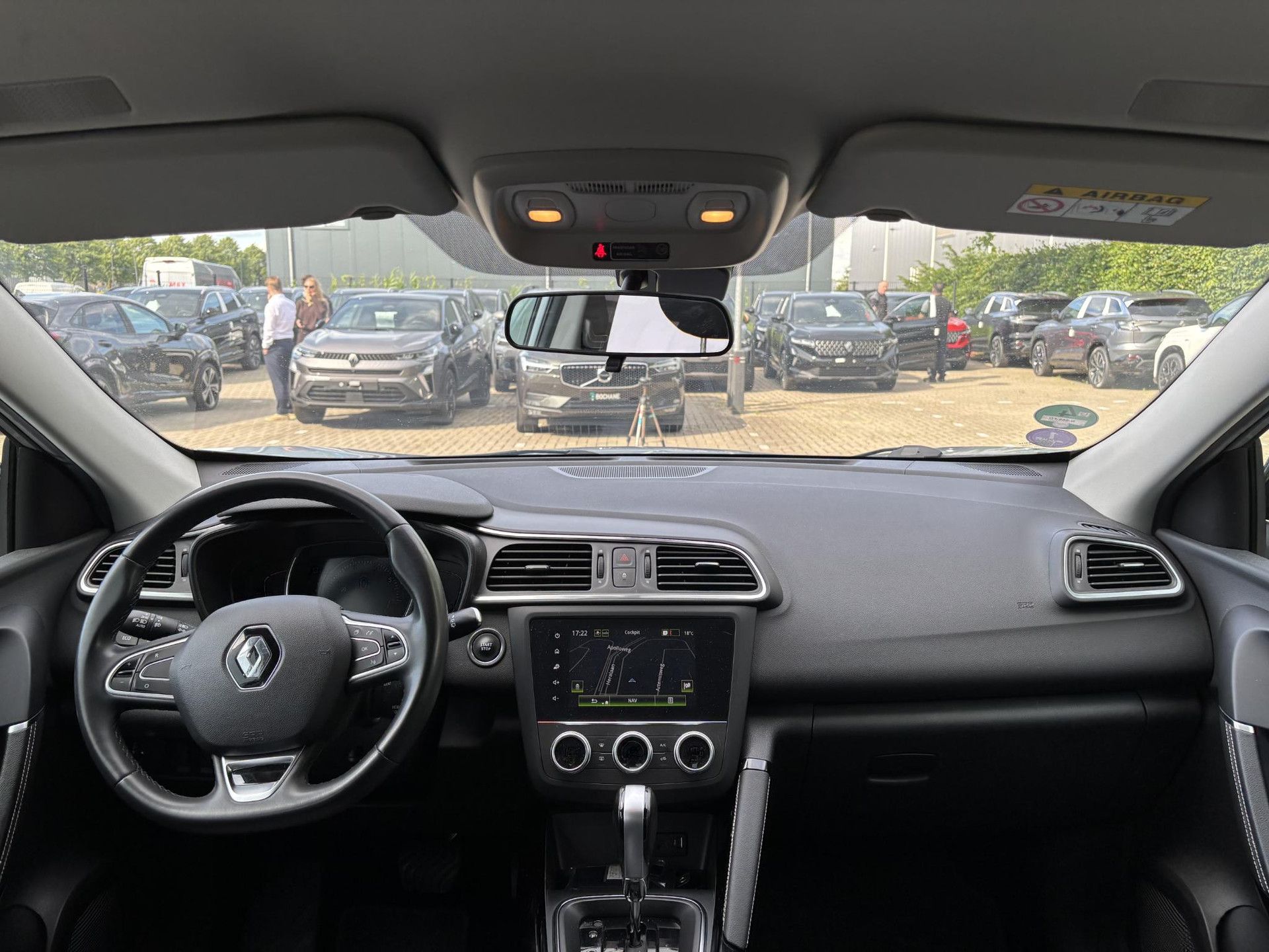 Renault Kadjar met kenteken N-568-FD – interieur