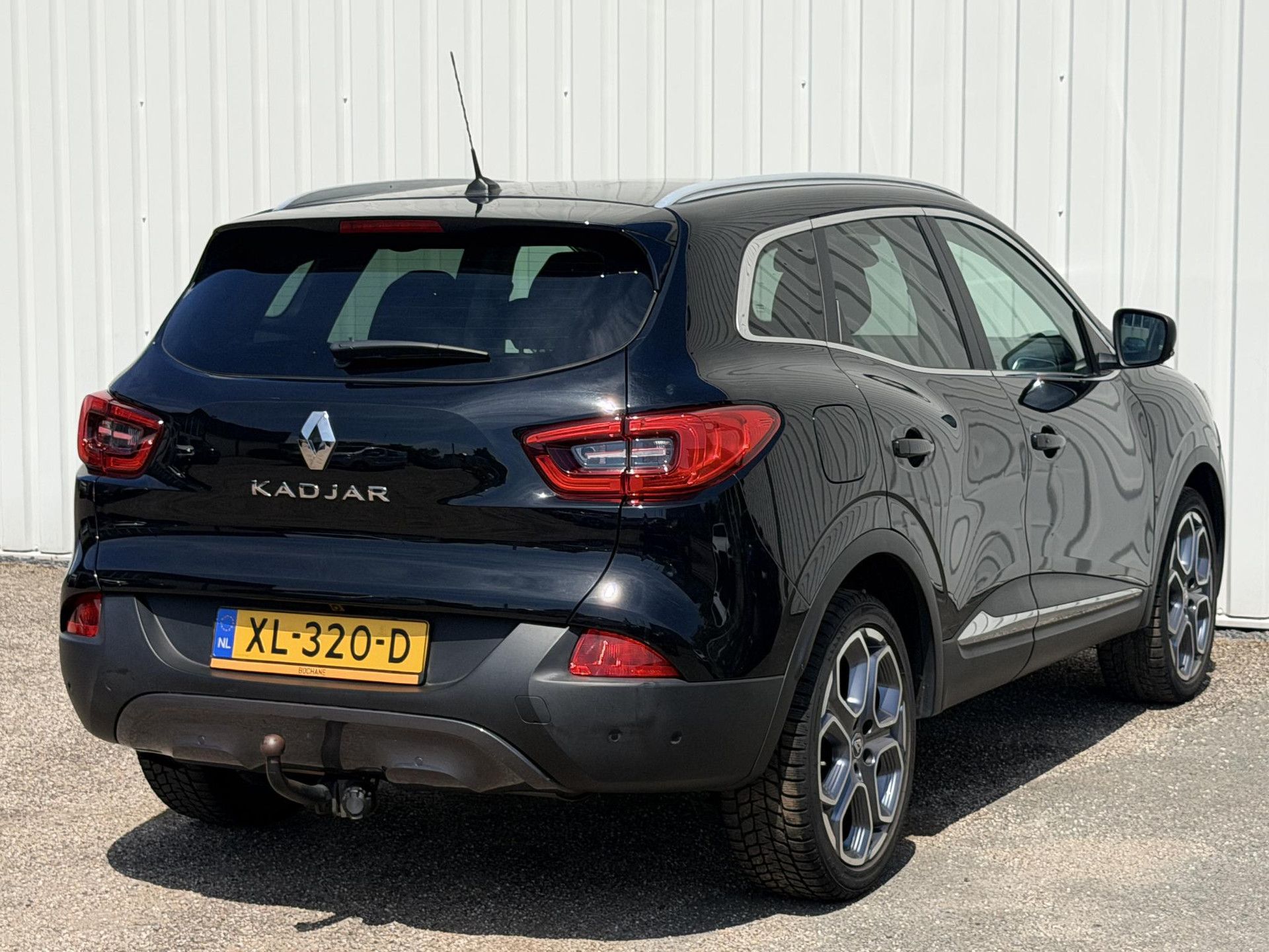 Renault Kadjar met kenteken XL-320-D – achteraanzicht