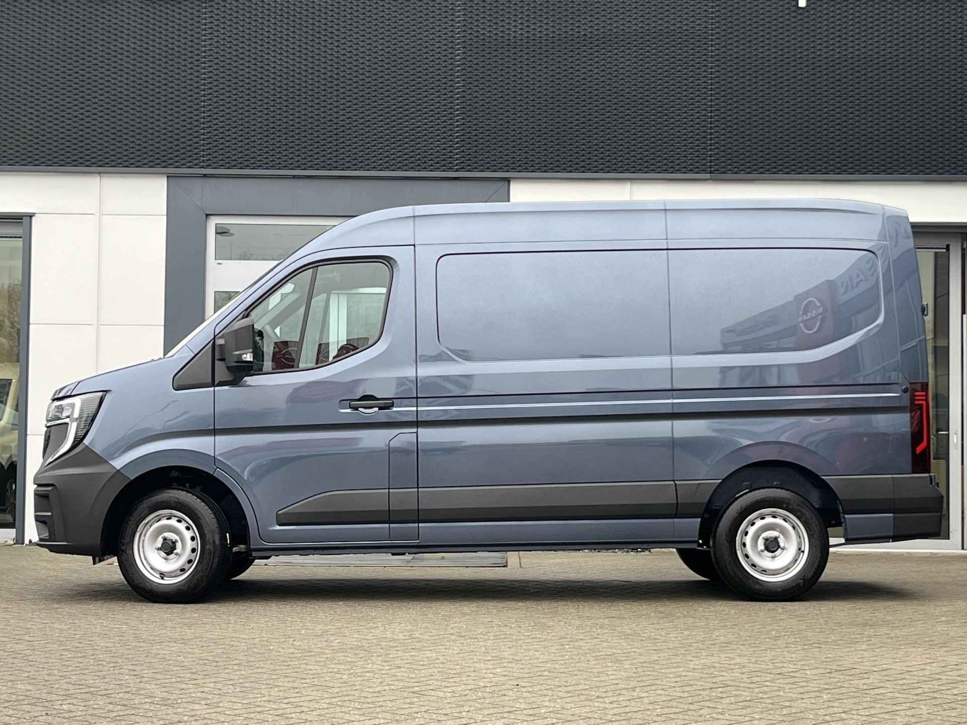 Renault Master met kenteken V-74-KRH – dashboard