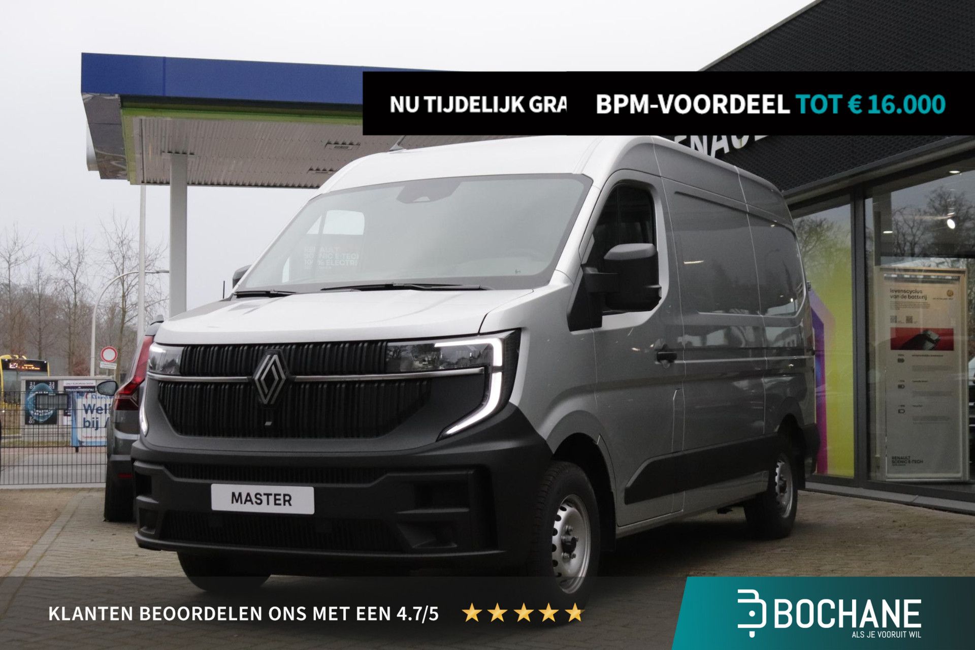 Renault Master met kenteken V-87-KRH – vooraanzicht
