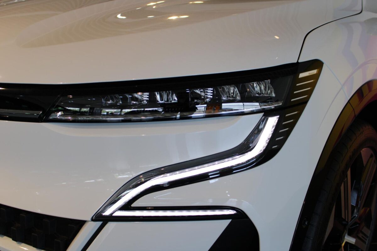 Renault MeganeE-Tech
