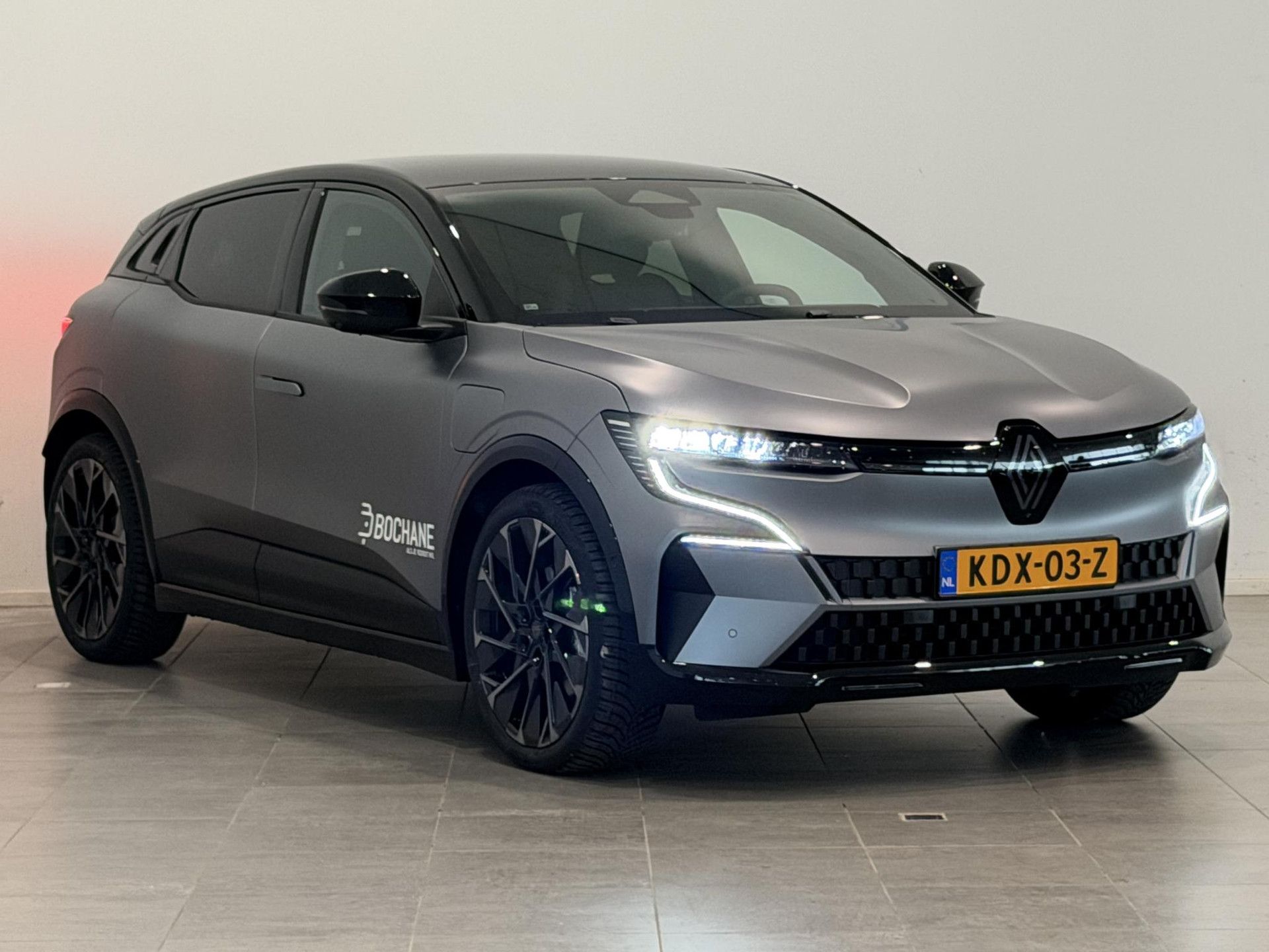 Renault MeganeE-Tech met kenteken KDX-03-Z – detailfoto