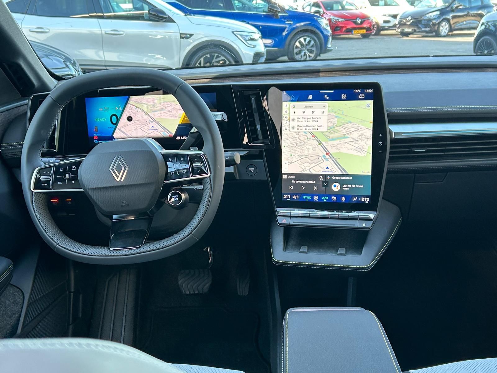 Renault MeganeE-Tech met kenteken KDX-82-X – interieur