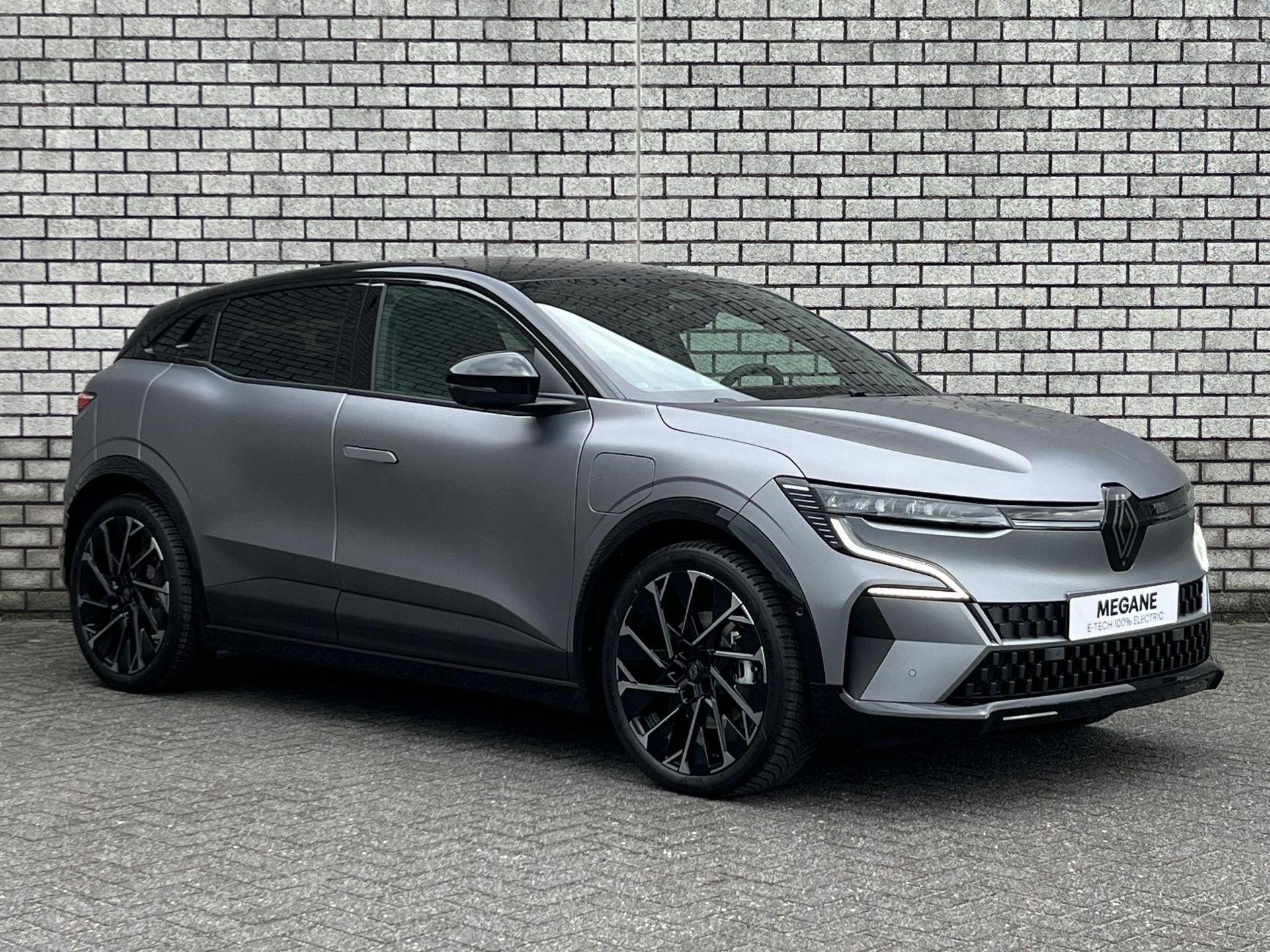Renault MeganeE-Tech met kenteken KDX-89-X – detailfoto